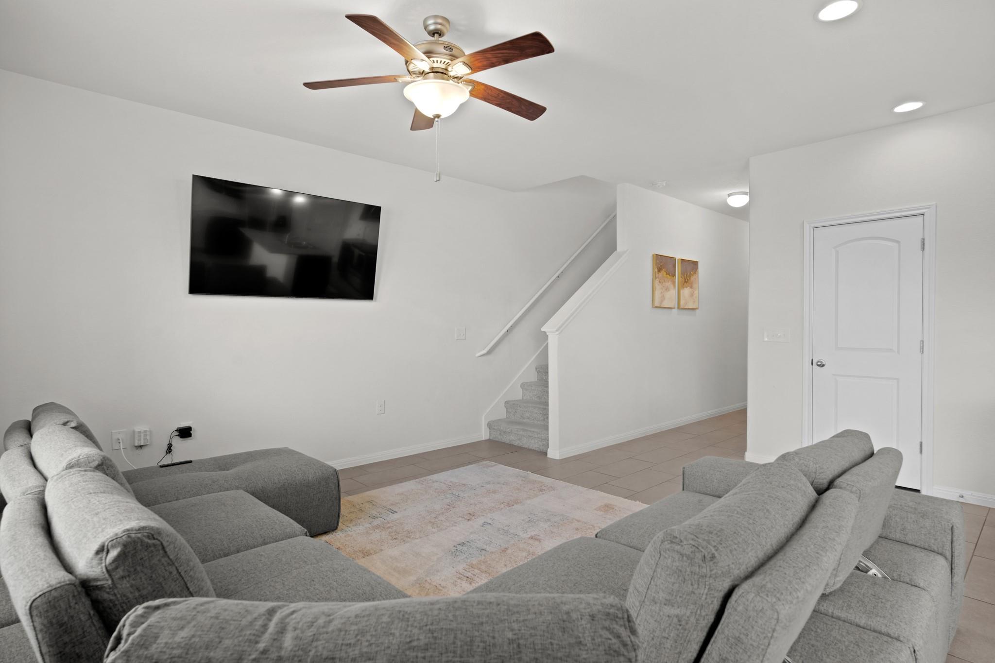 13005 Foreston DR