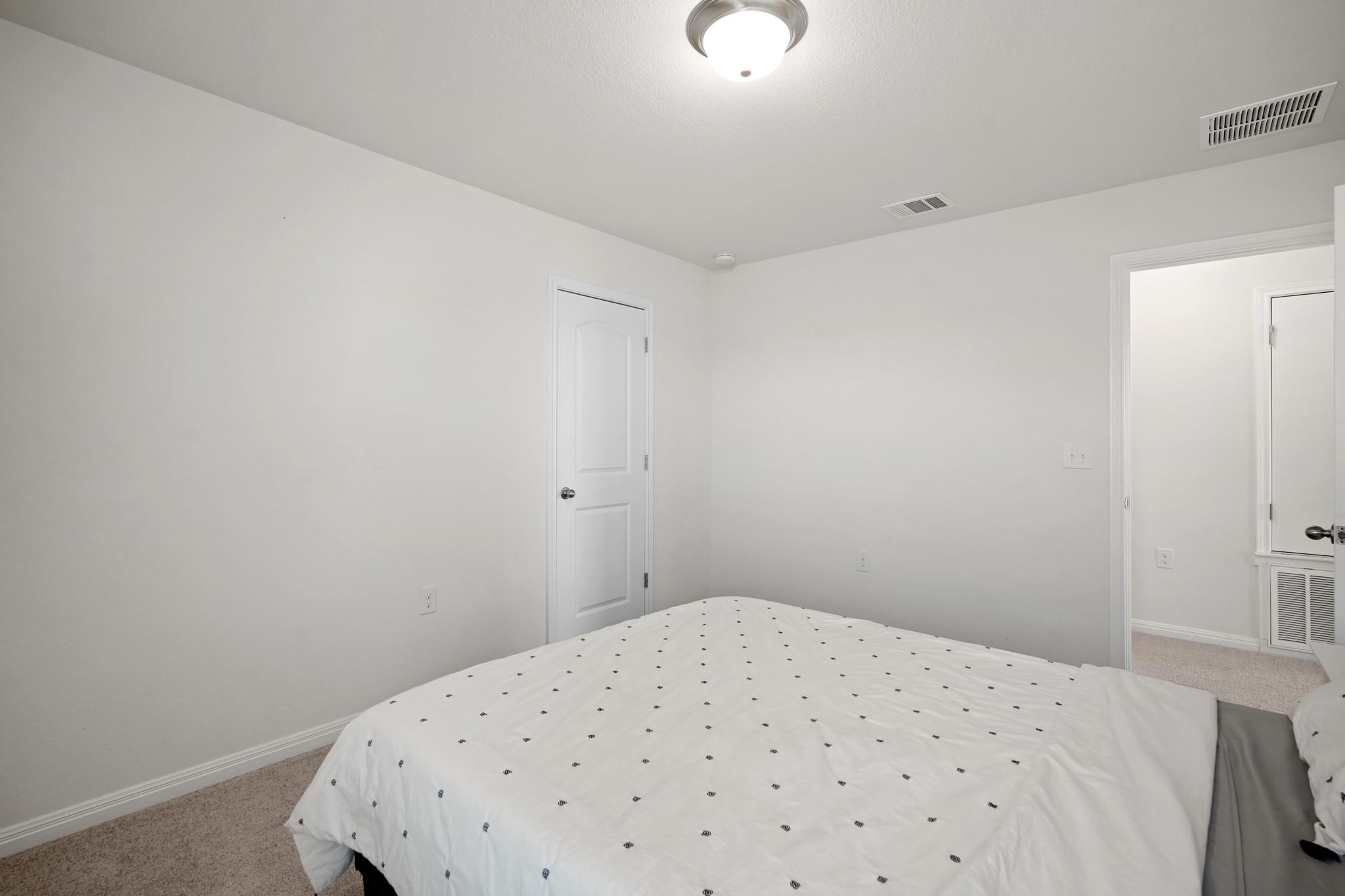 13005 Foreston DR