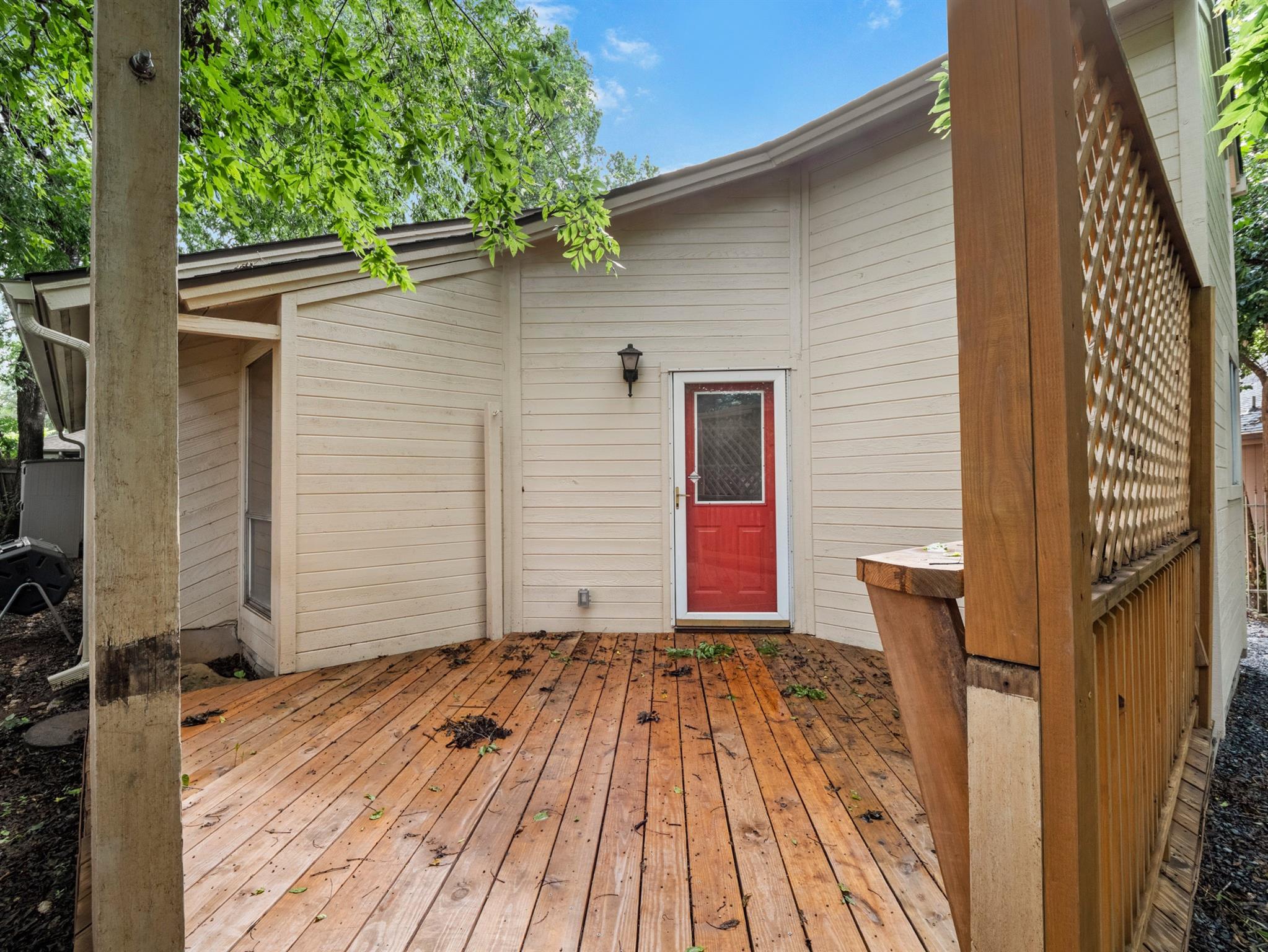 6109 Grass HOLW
