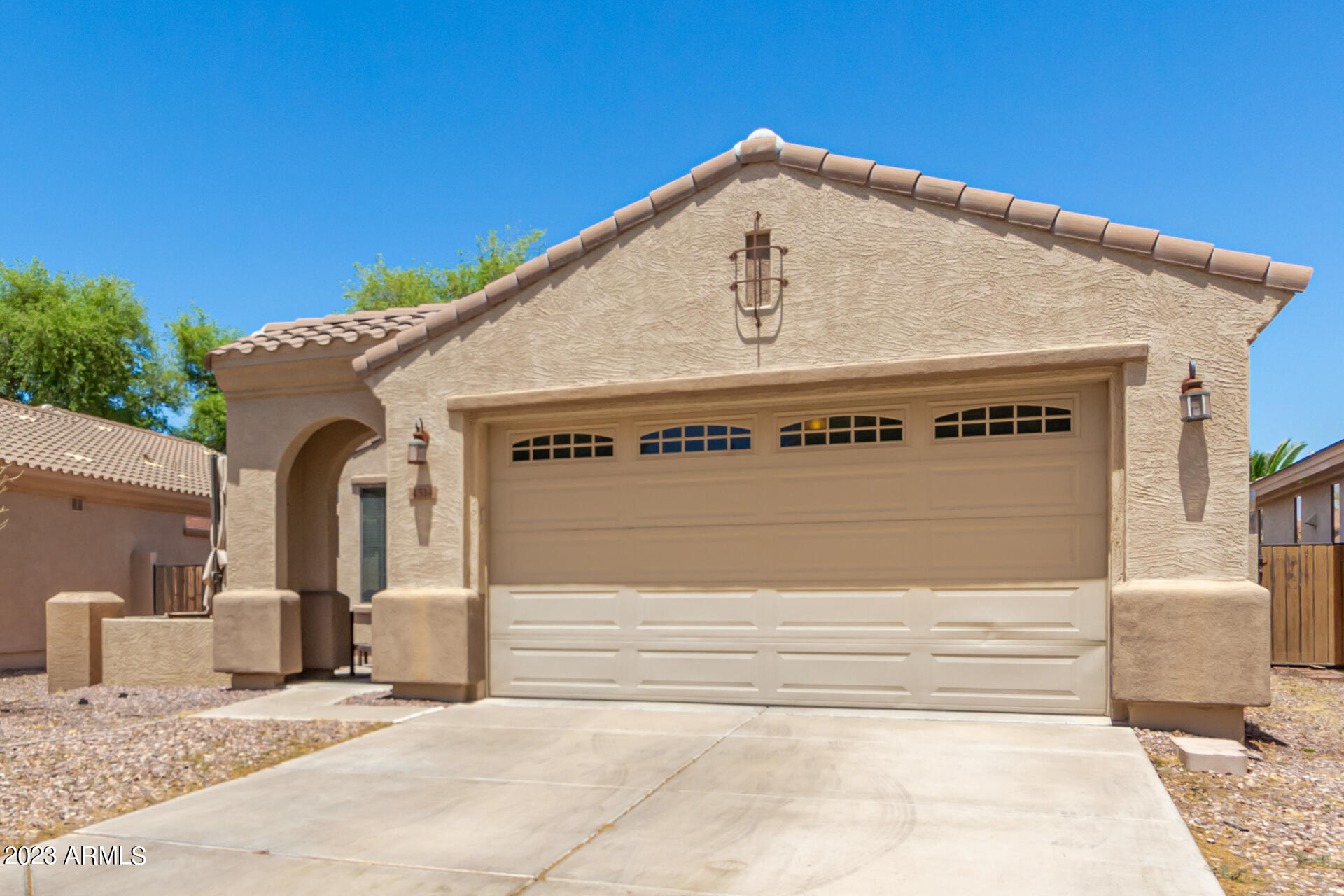 4514 E TRIGGER Way