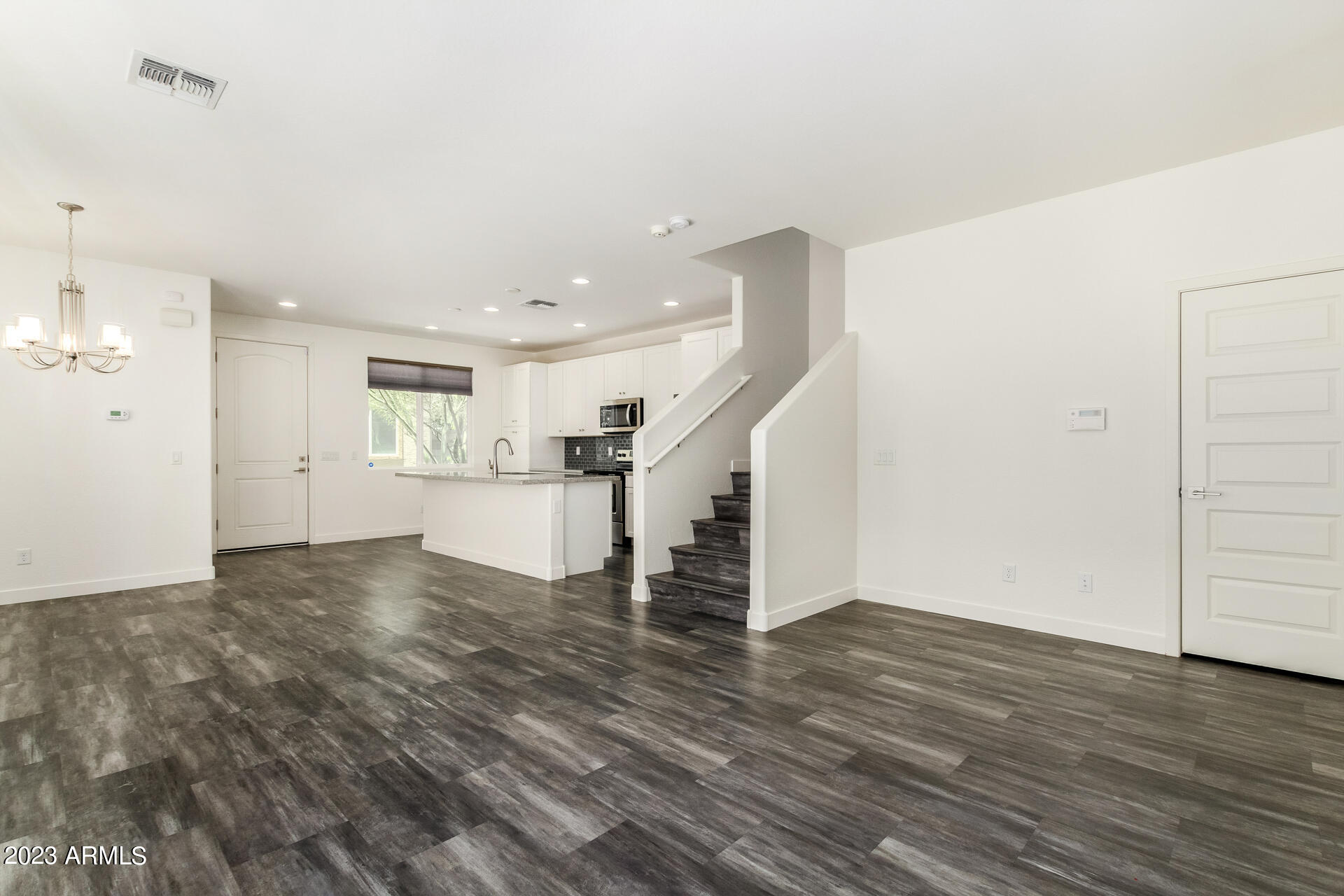 11900 N 32ND Street Unit: 17