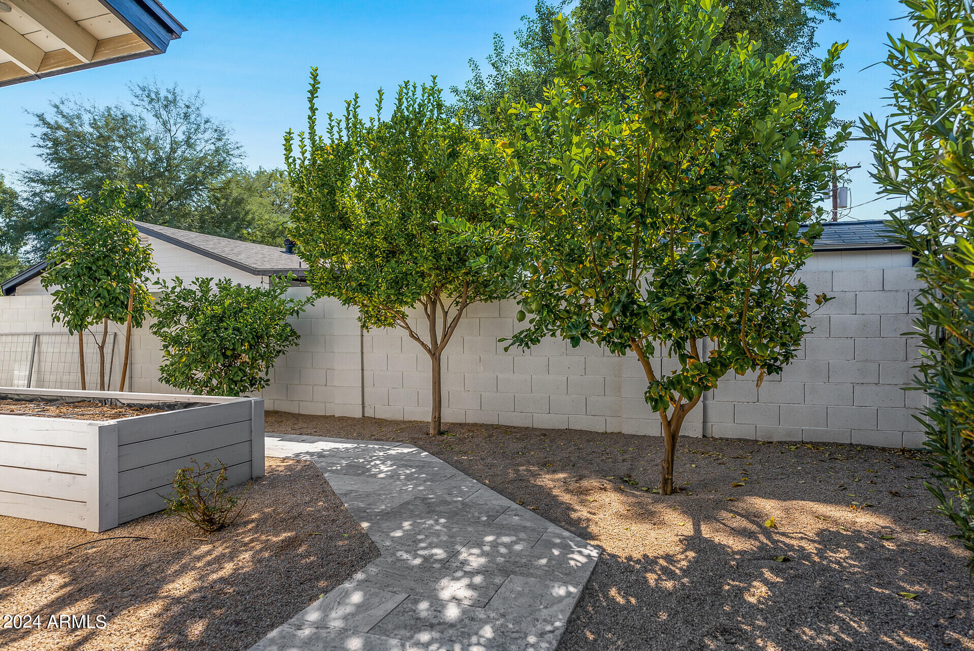 3834 N 35TH Place