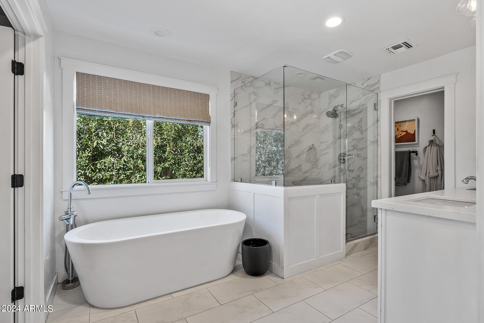 3834 N 35TH Place