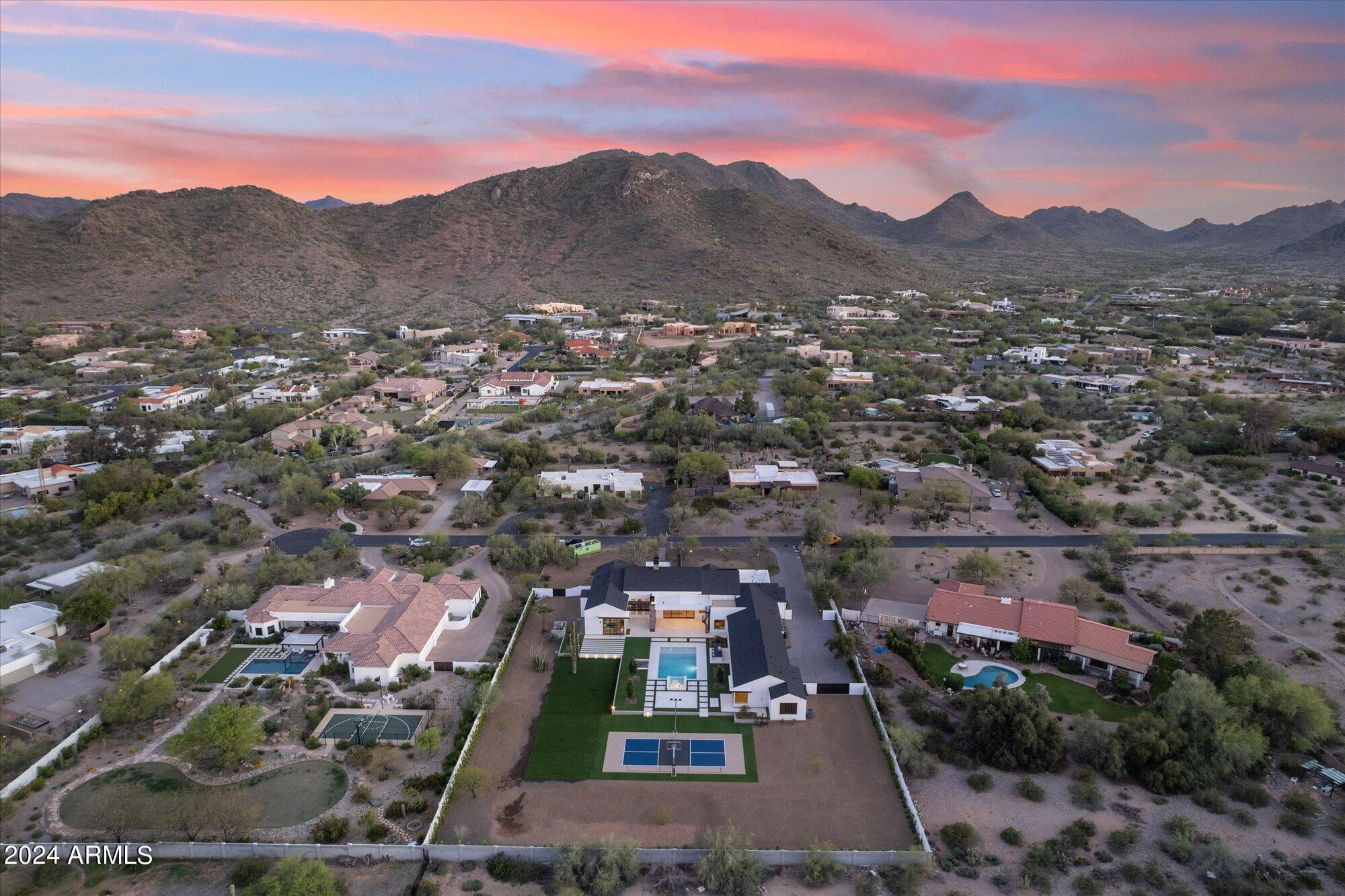 4116 E Mountain View Road