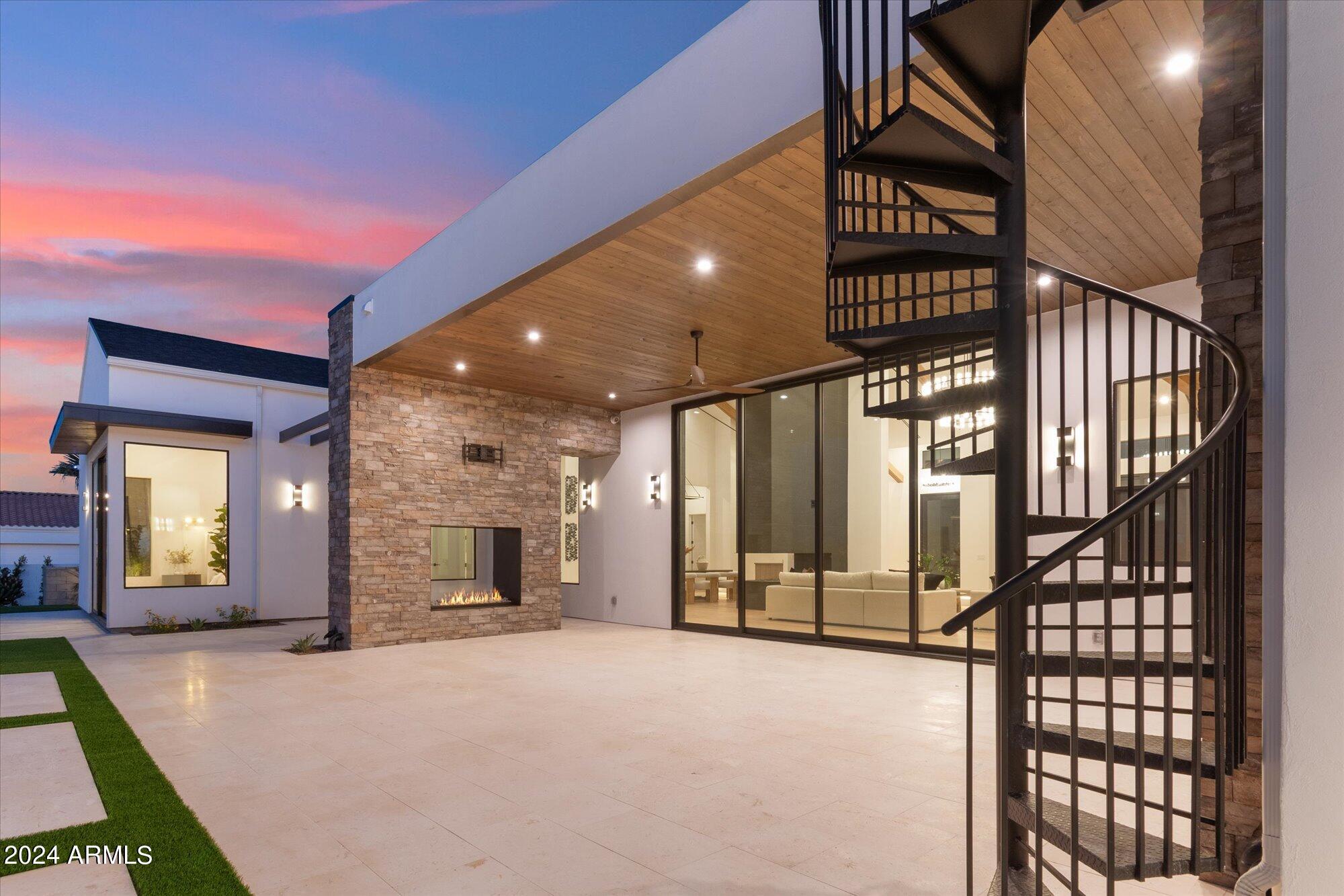 4116 E Mountain View Road
