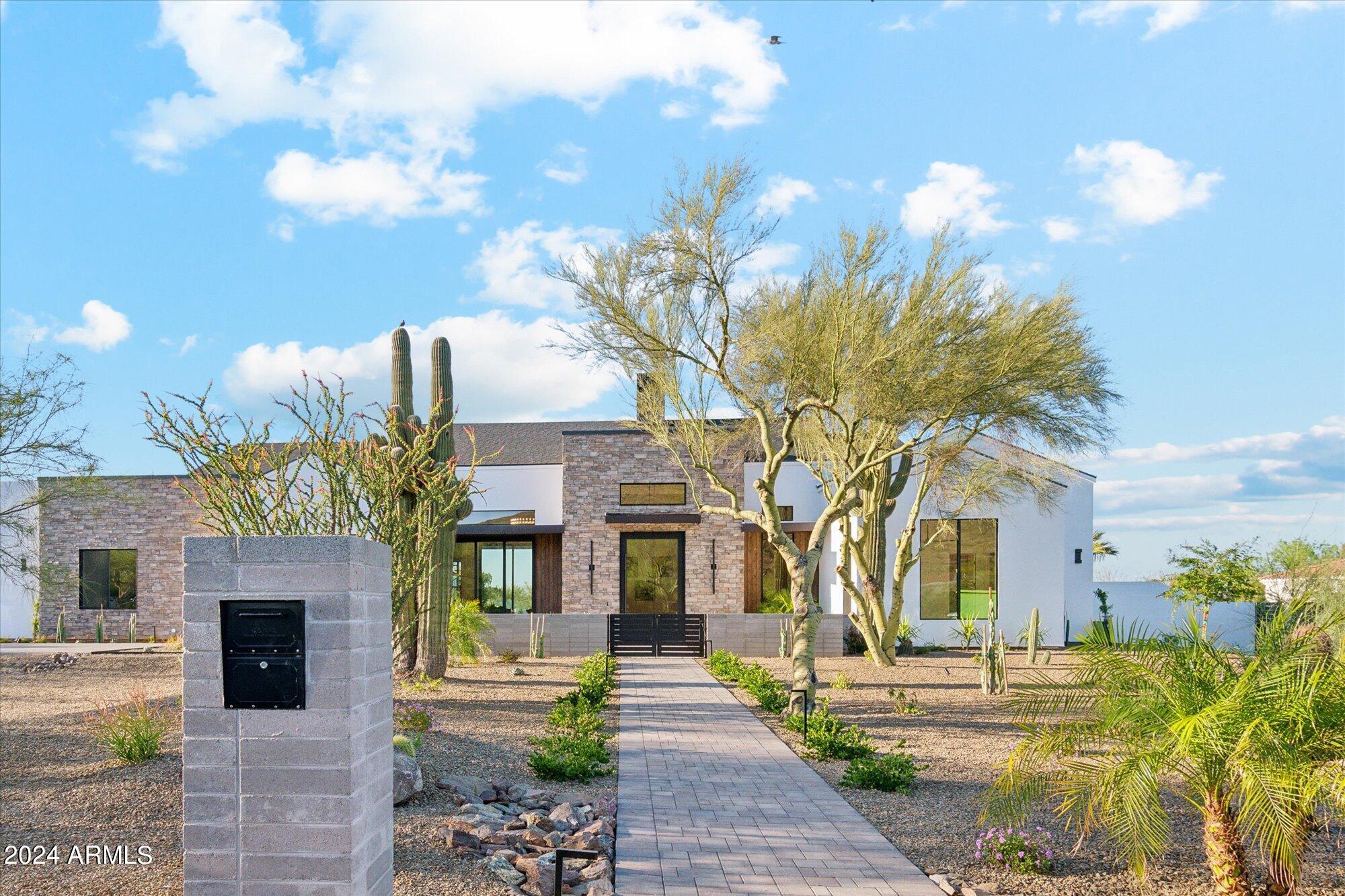 4116 E Mountain View Road