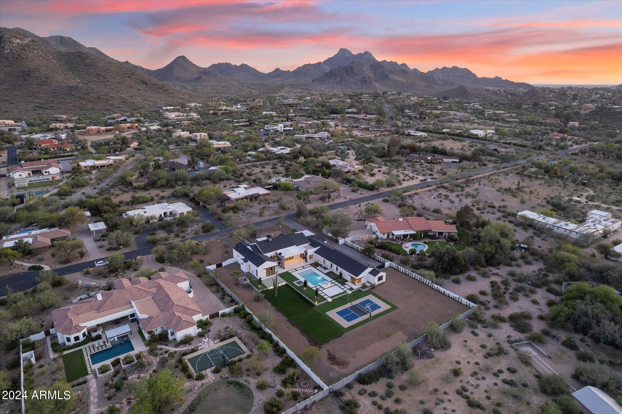 4116 E Mountain View Road