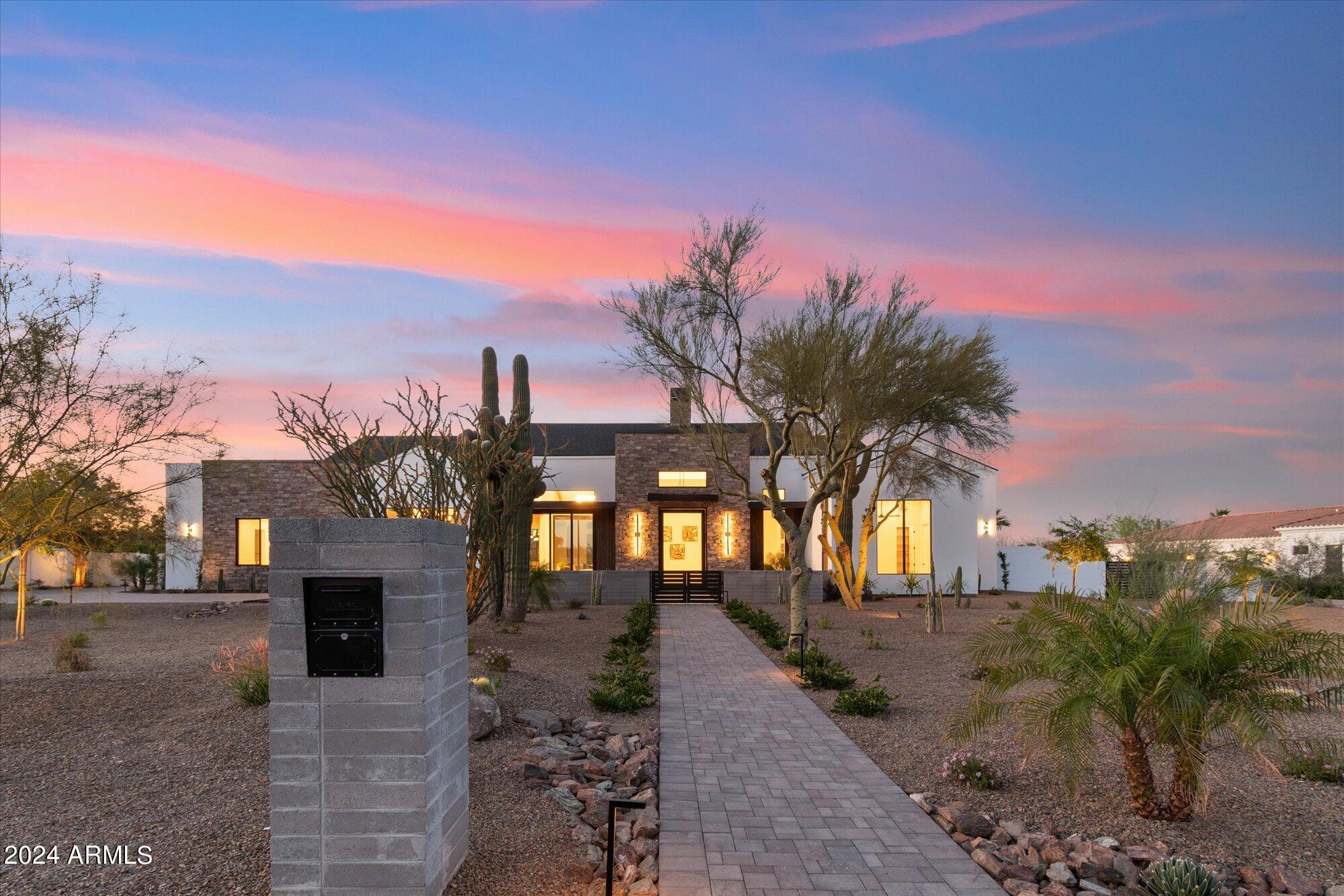 4116 E Mountain View Road