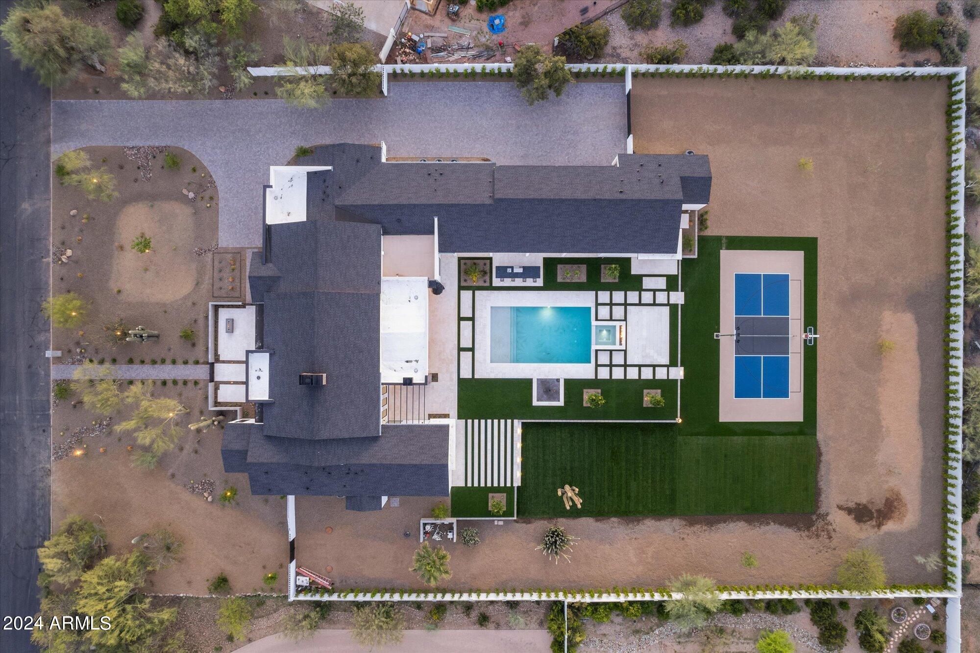 4116 E Mountain View Road