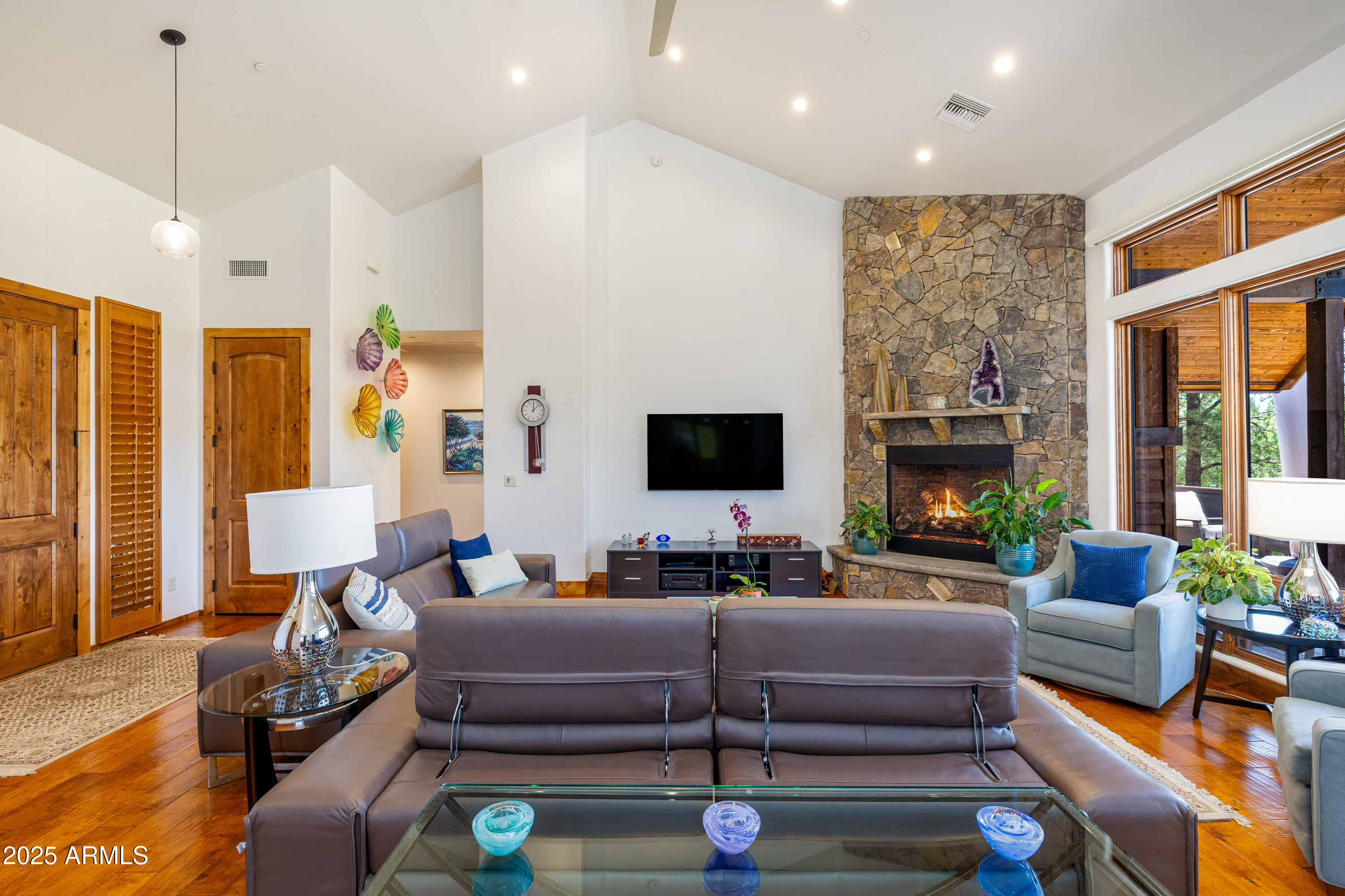 2725 S BIRDS OF PREY Court