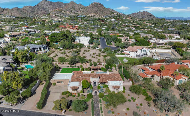 4214 E Claremont Avenue