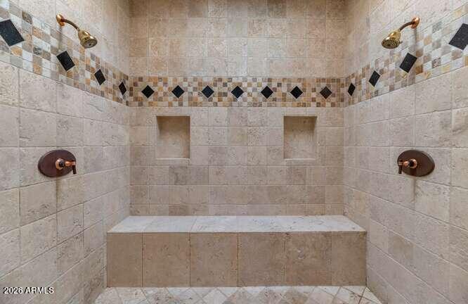 4214 E Claremont Avenue