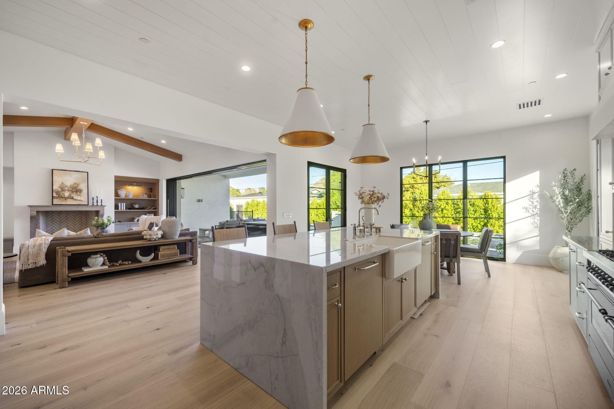 6312 E CALLE DEL PAISANO