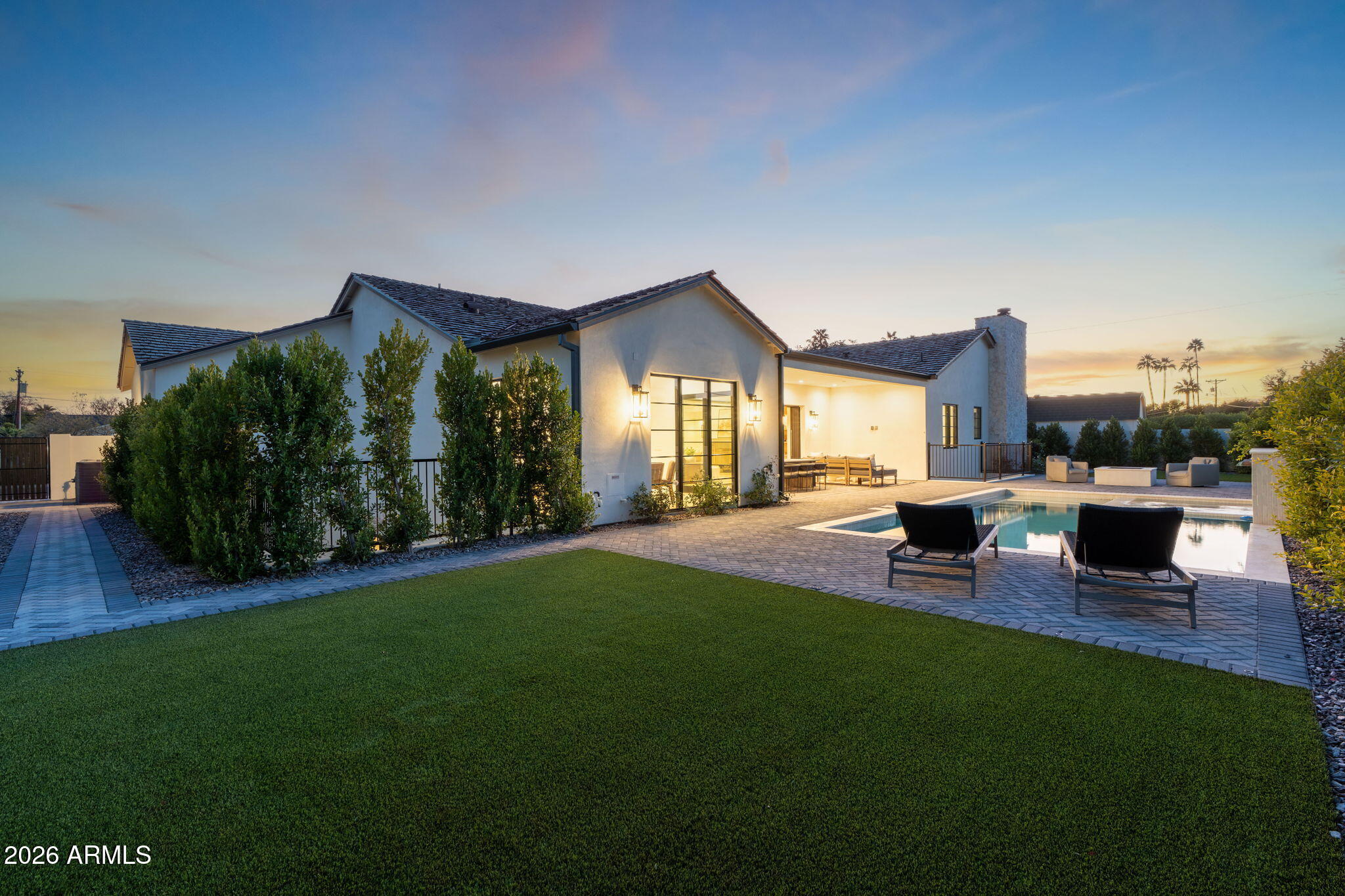 6312 E CALLE DEL PAISANO