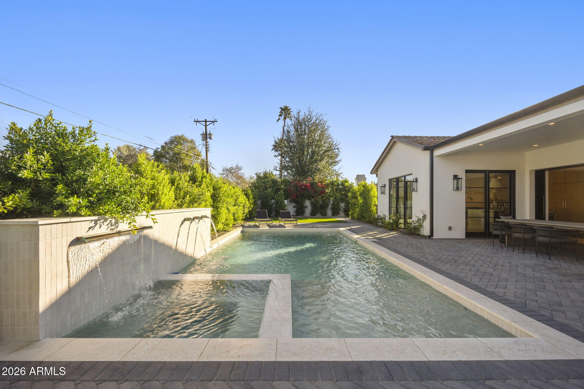 6312 E CALLE DEL PAISANO