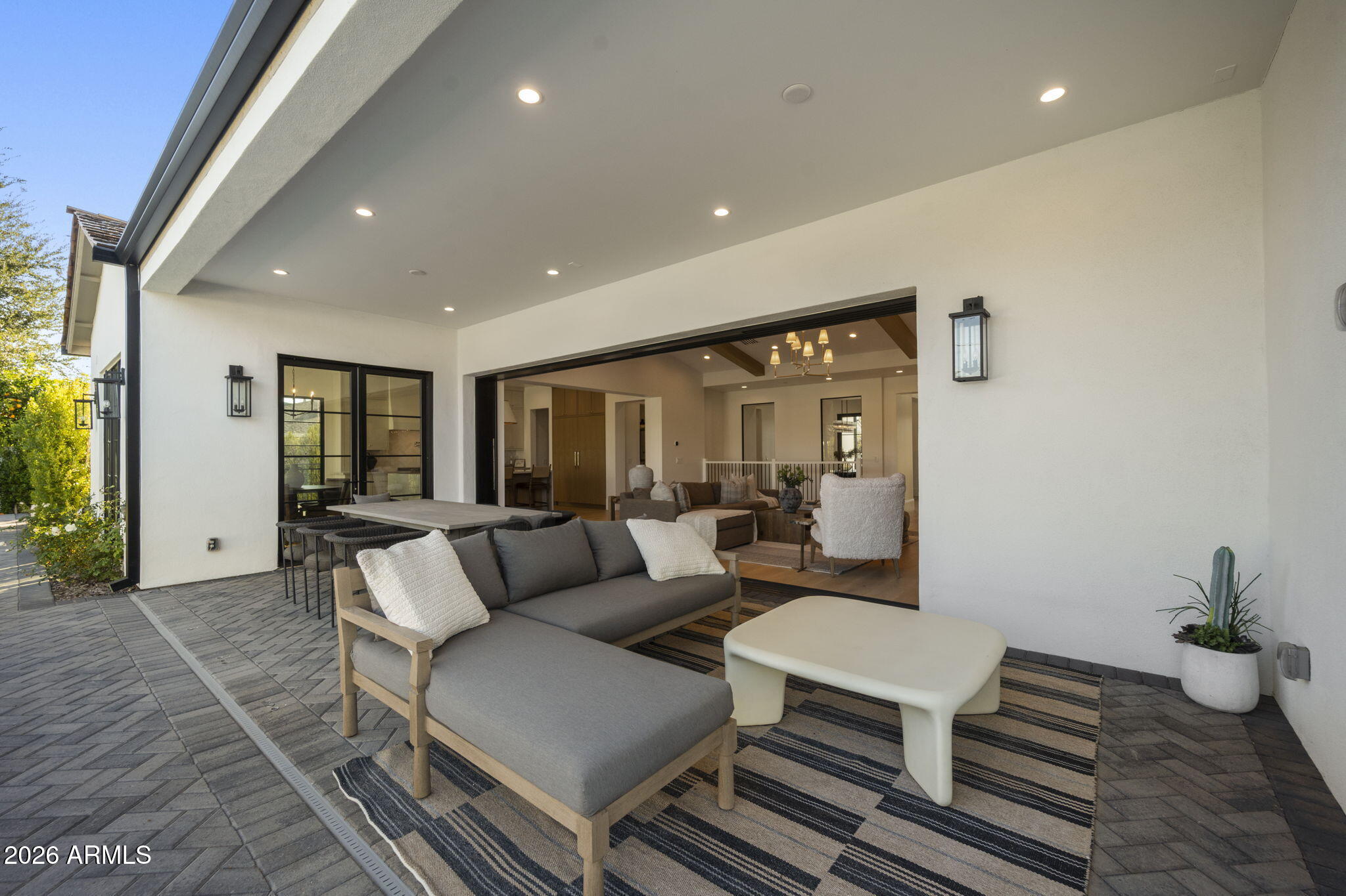 6312 E CALLE DEL PAISANO