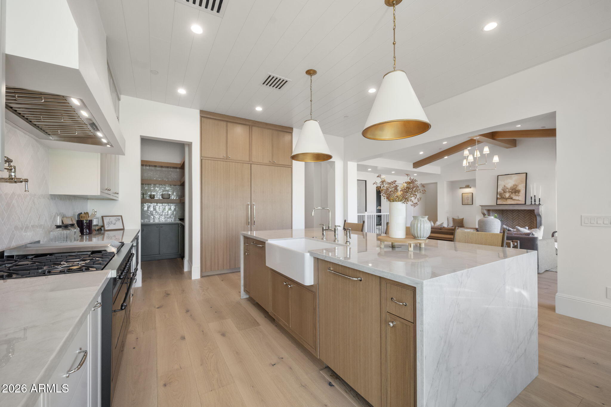 6312 E CALLE DEL PAISANO