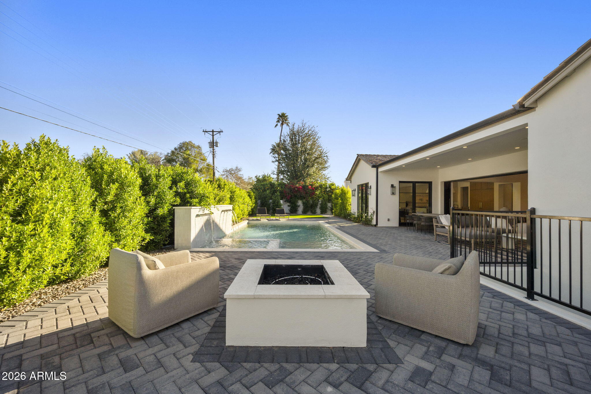 6312 E CALLE DEL PAISANO