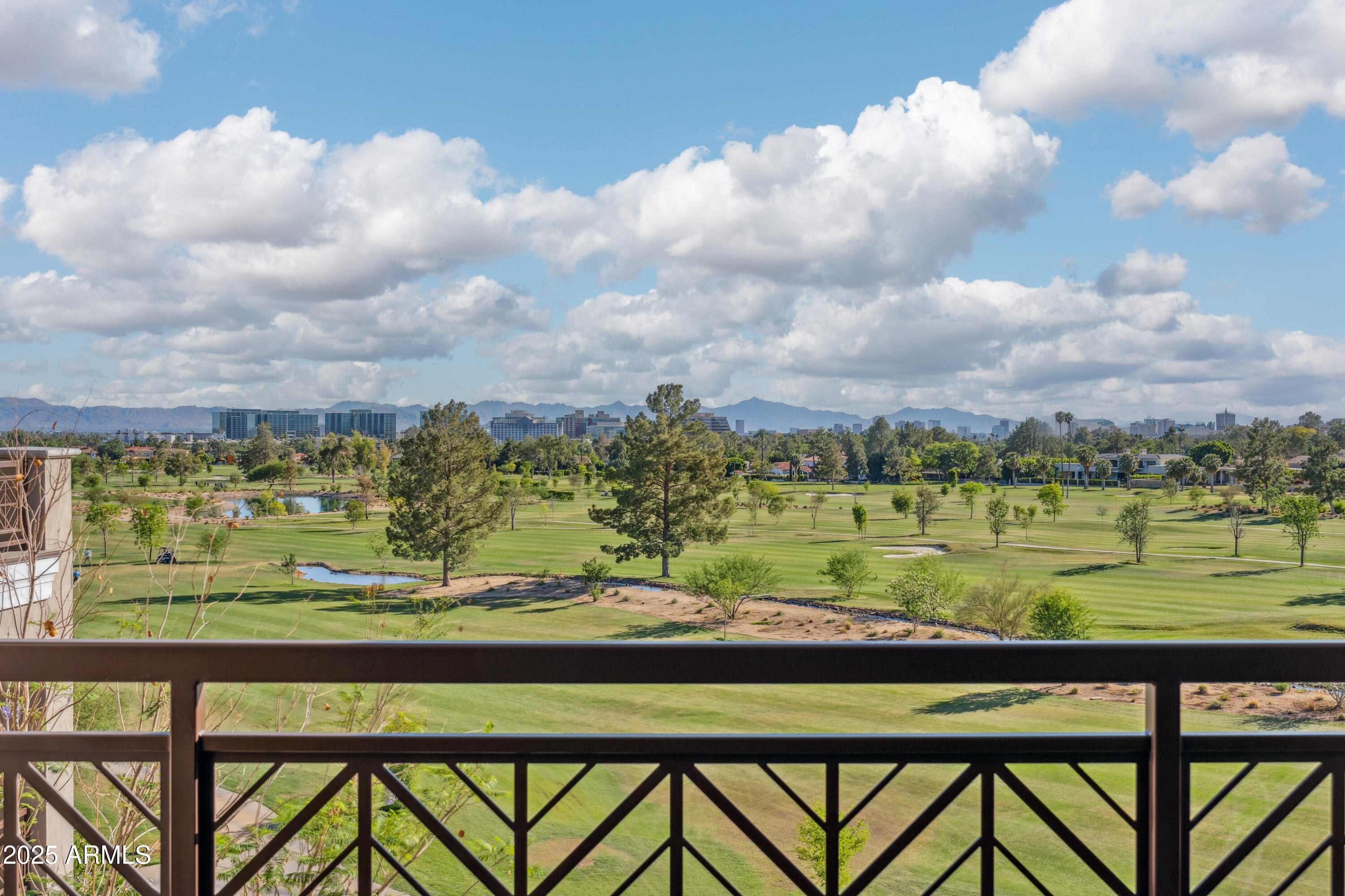 2 BILTMORE Estate 309