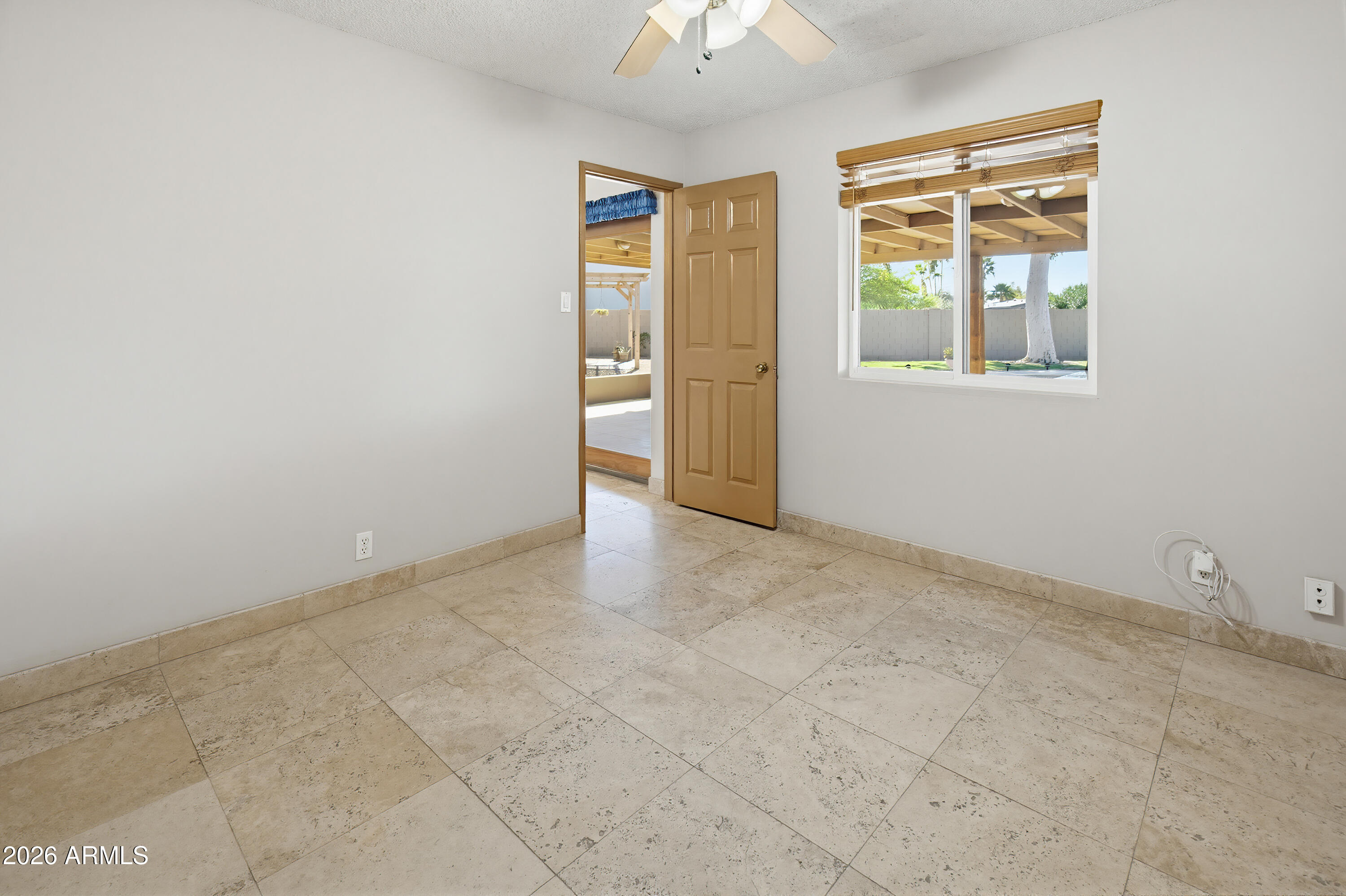 6521 E SWEETWATER Avenue