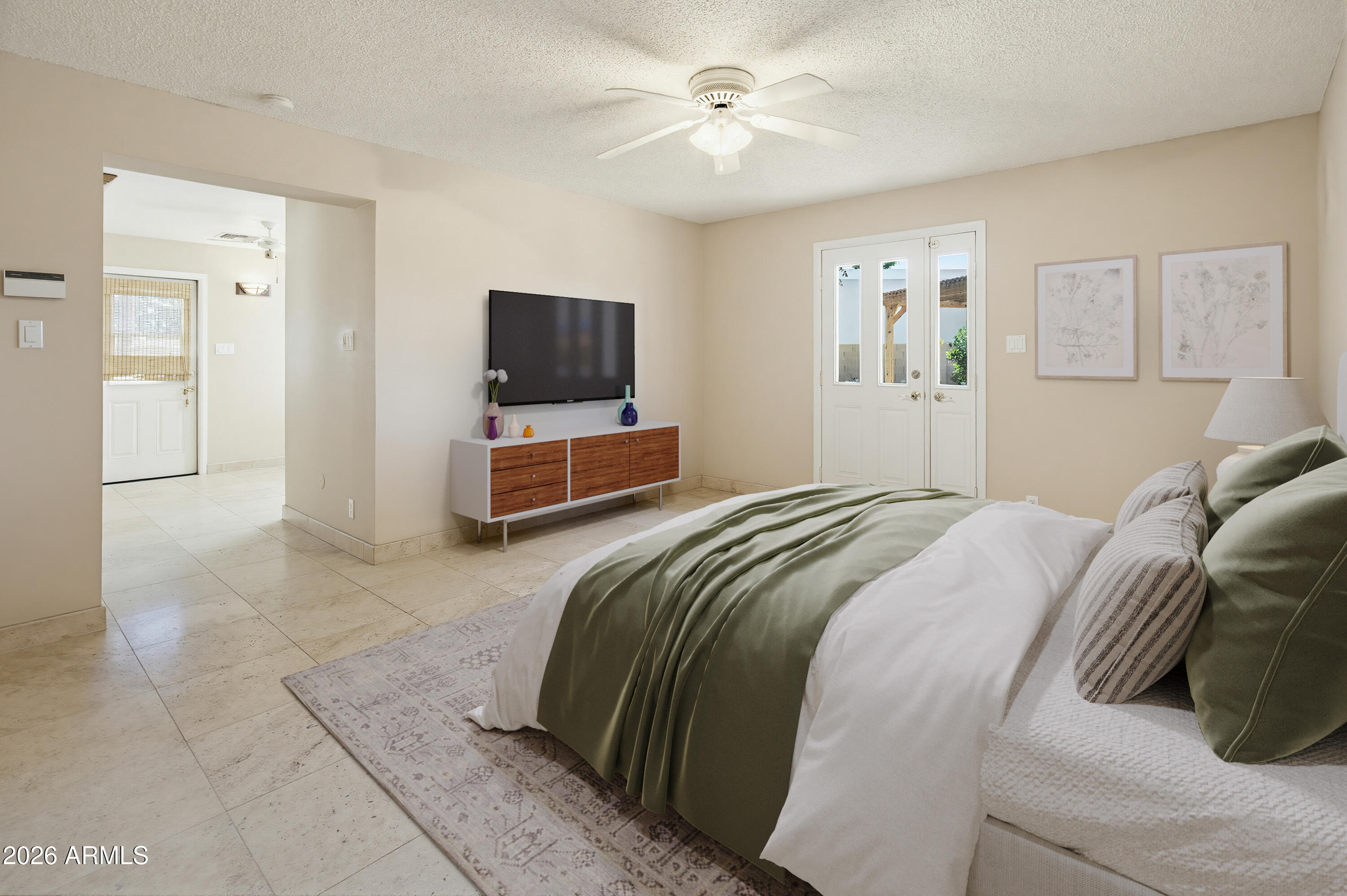 6521 E SWEETWATER Avenue