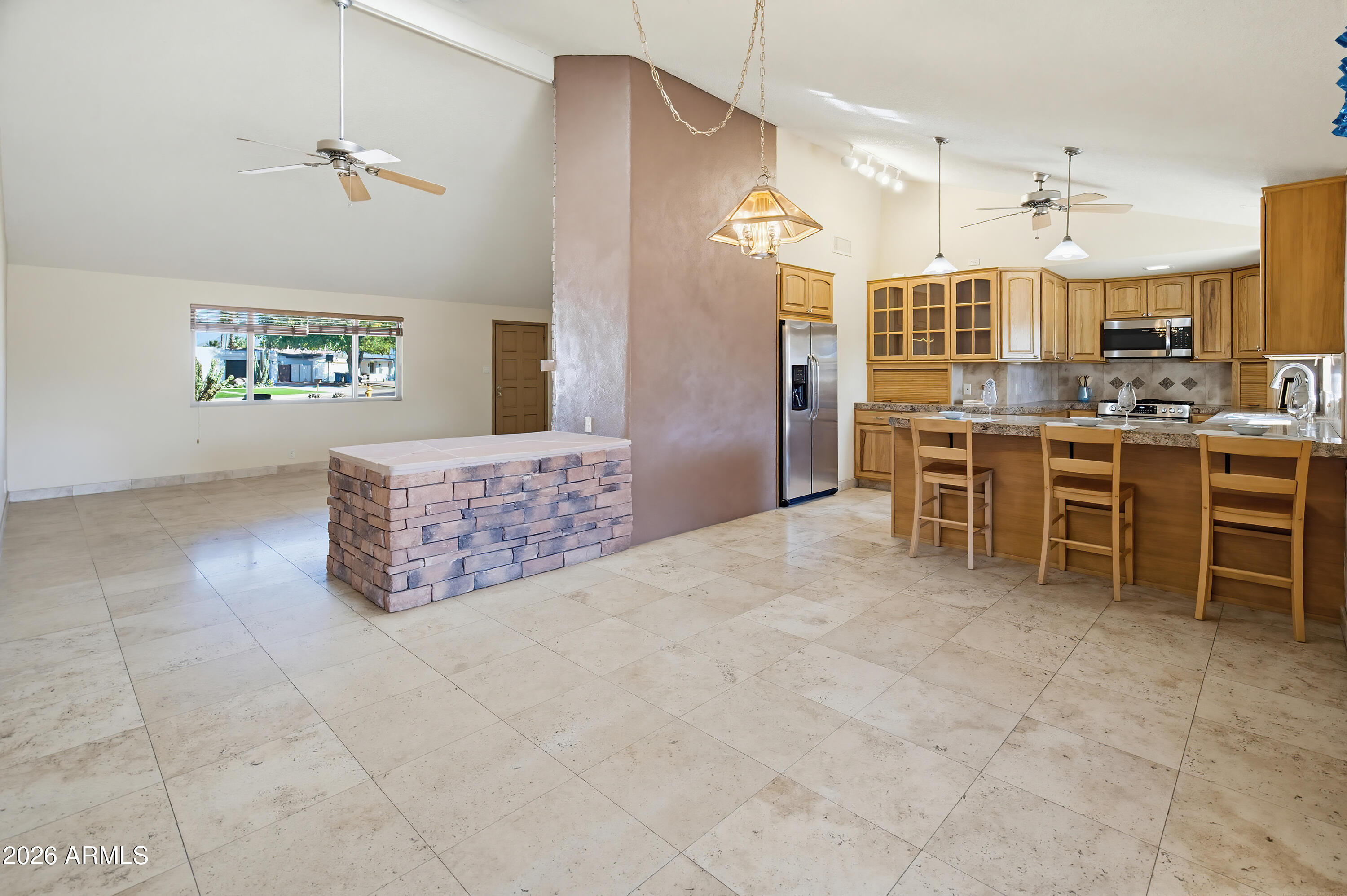 6521 E SWEETWATER Avenue