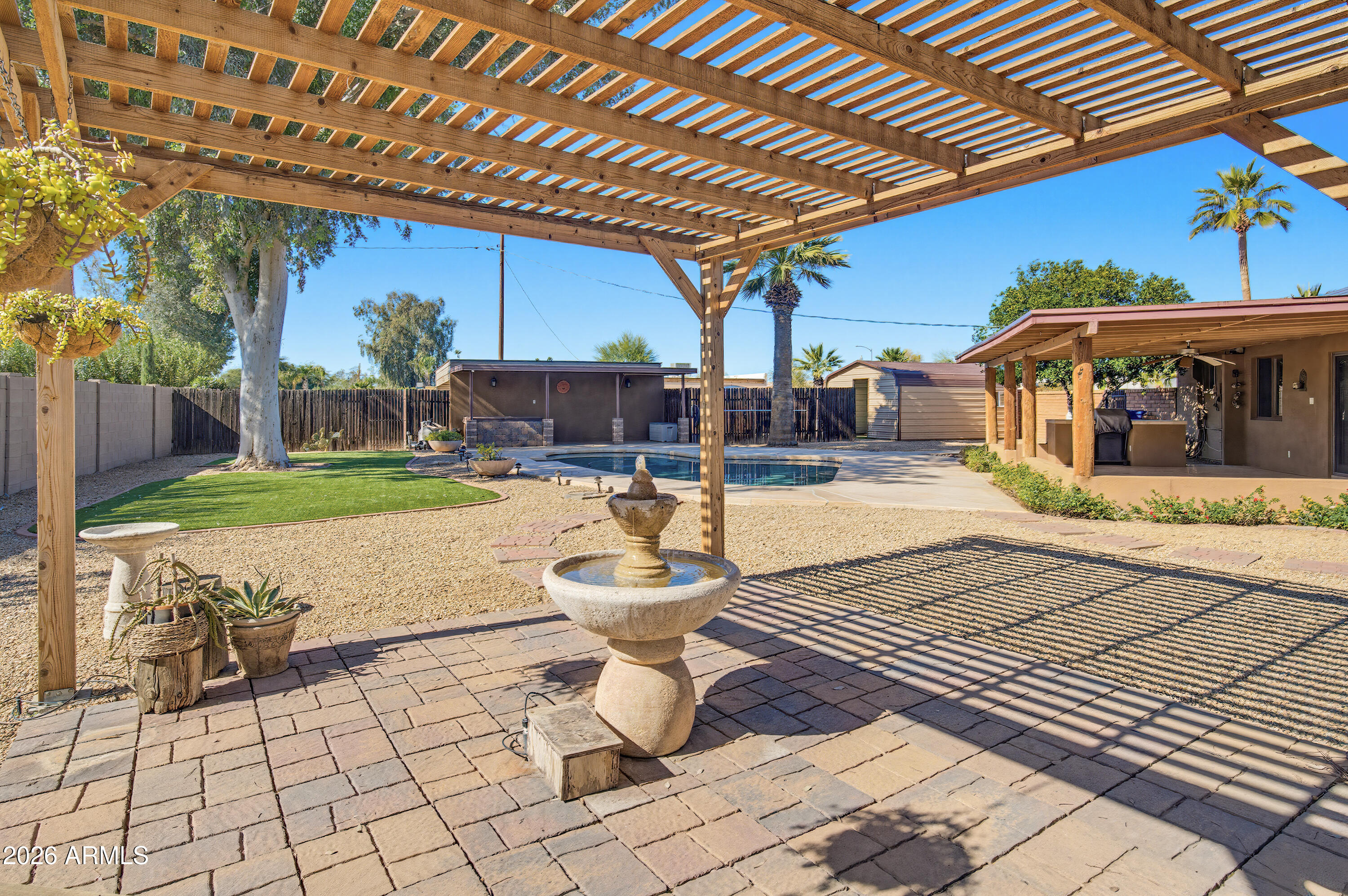 6521 E SWEETWATER Avenue