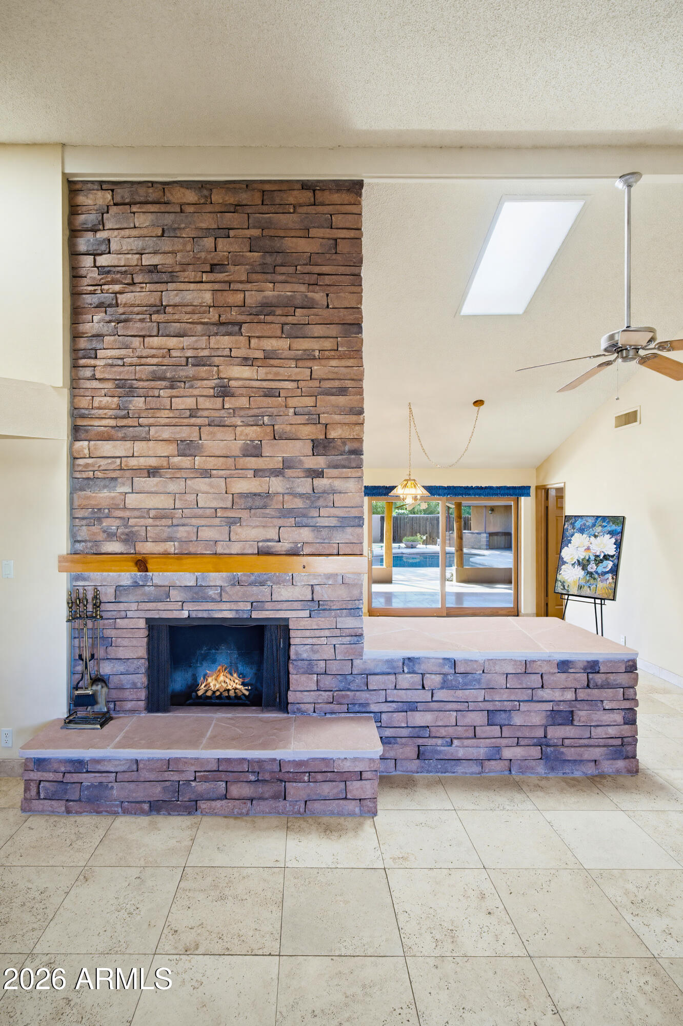 6521 E SWEETWATER Avenue