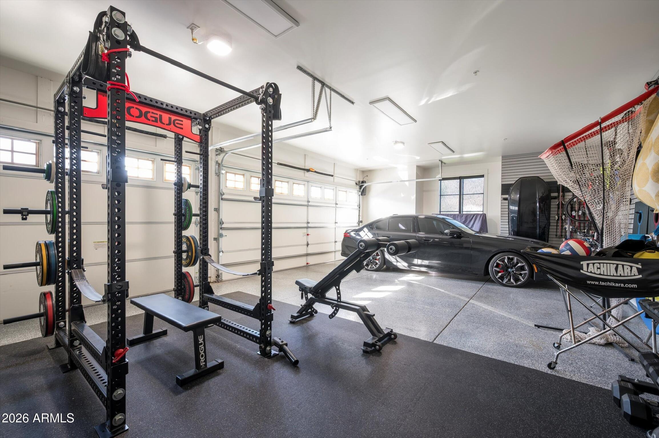 5903 E LAFAYETTE Boulevard