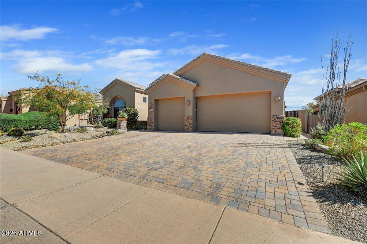 9415 E CAVALRY Drive
