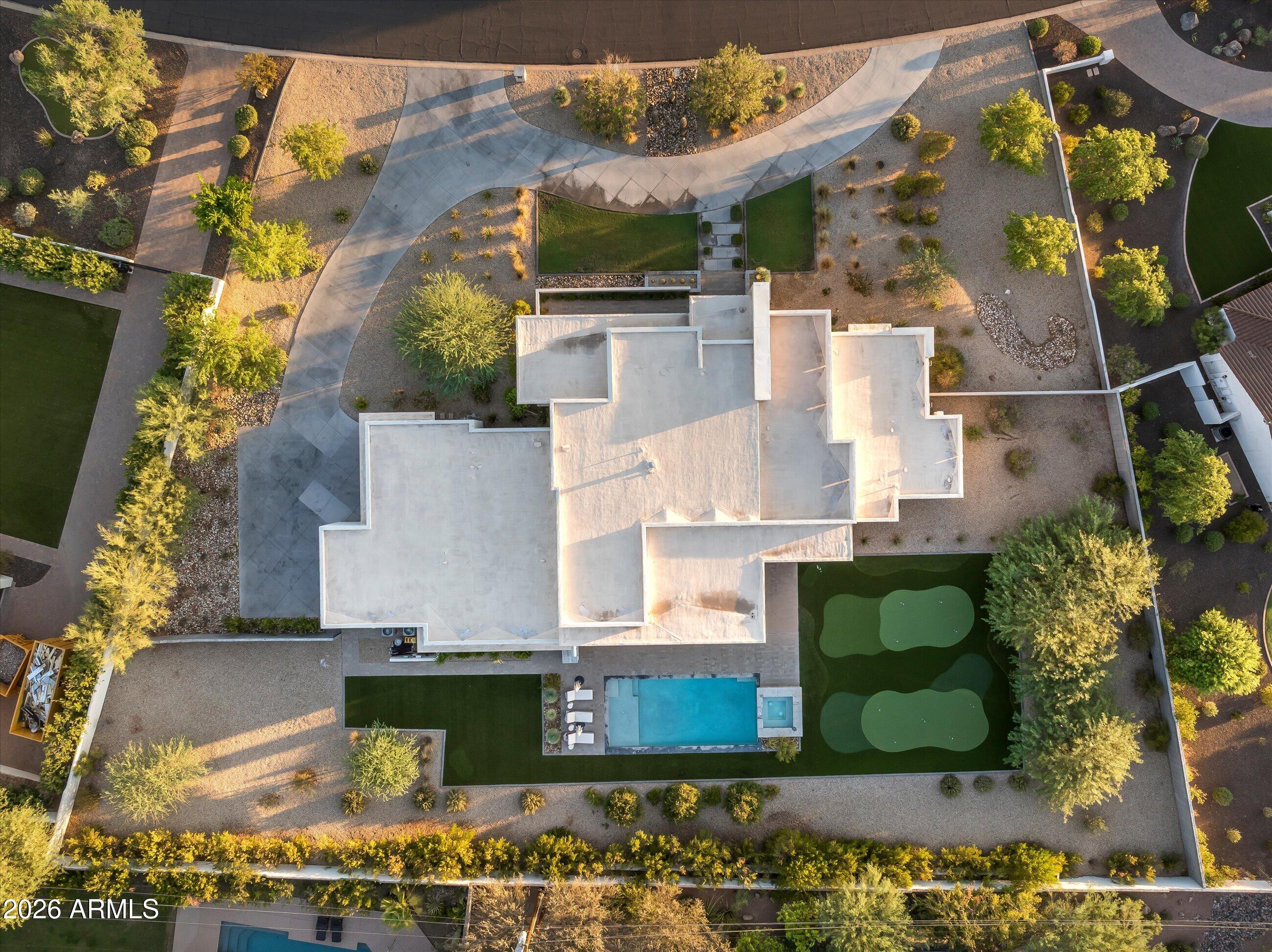 4822 E PALOMINO Road