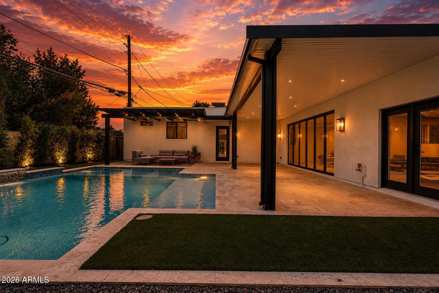 4348 E MITCHELL Drive