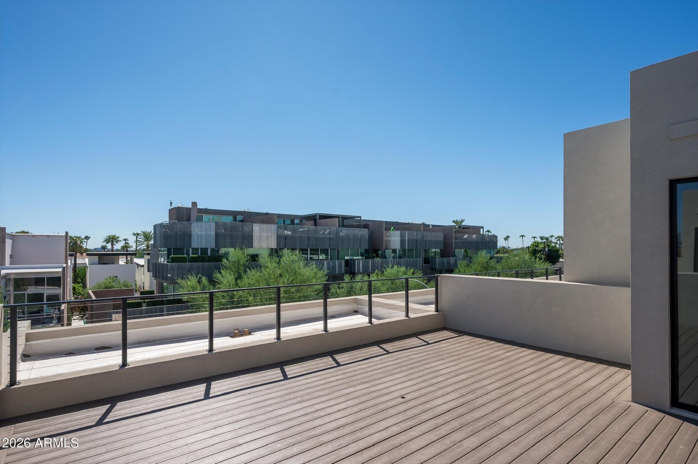 6926 E 1ST Street