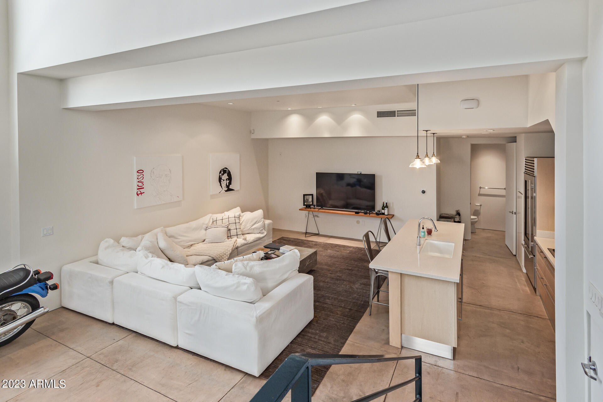 4747 N SCOTTSDALE Road Unit: C1009