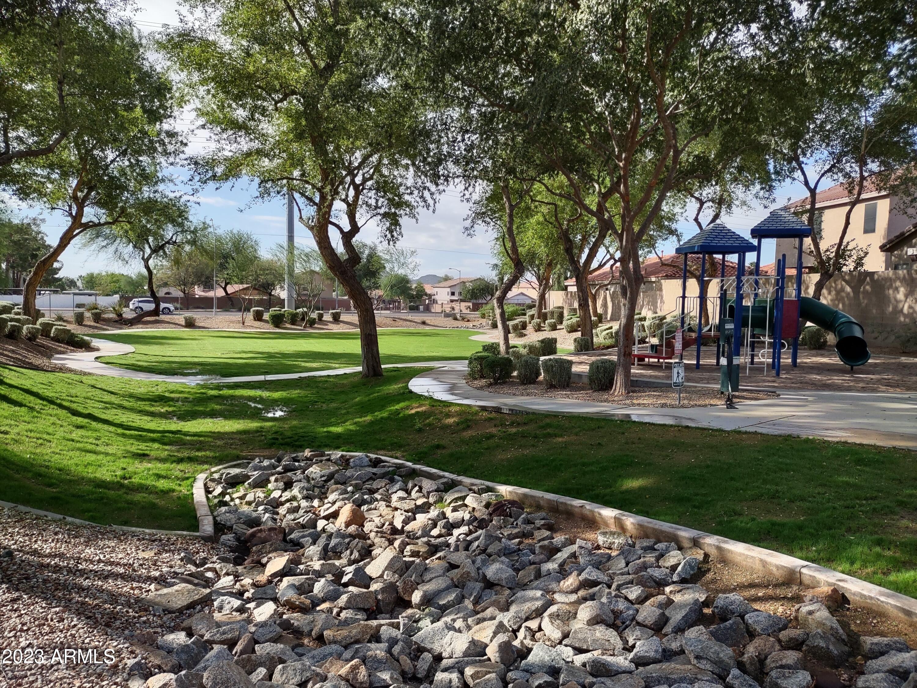 18611 N 22nd Street, 10