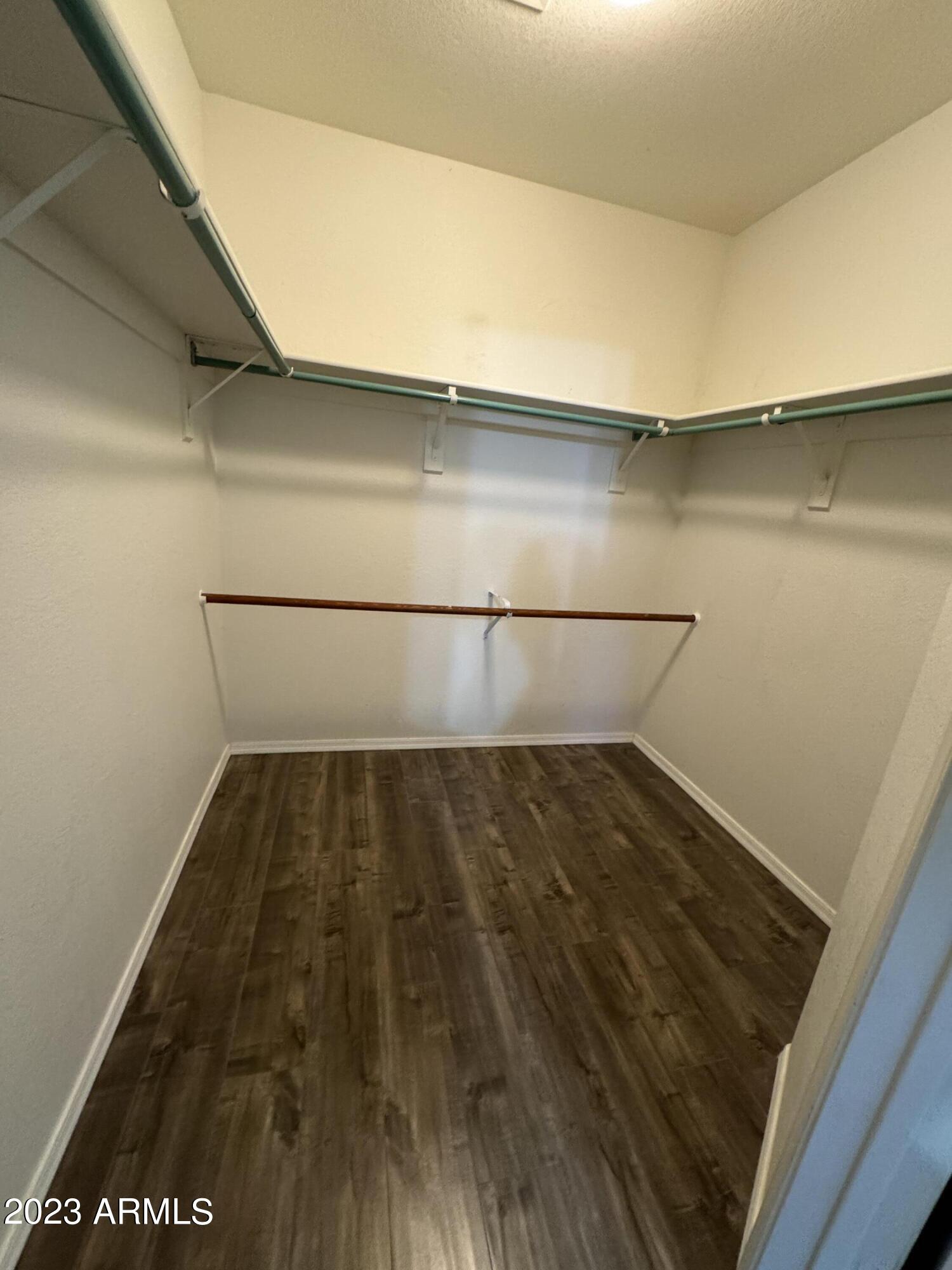 18611 N 22nd Street, 10