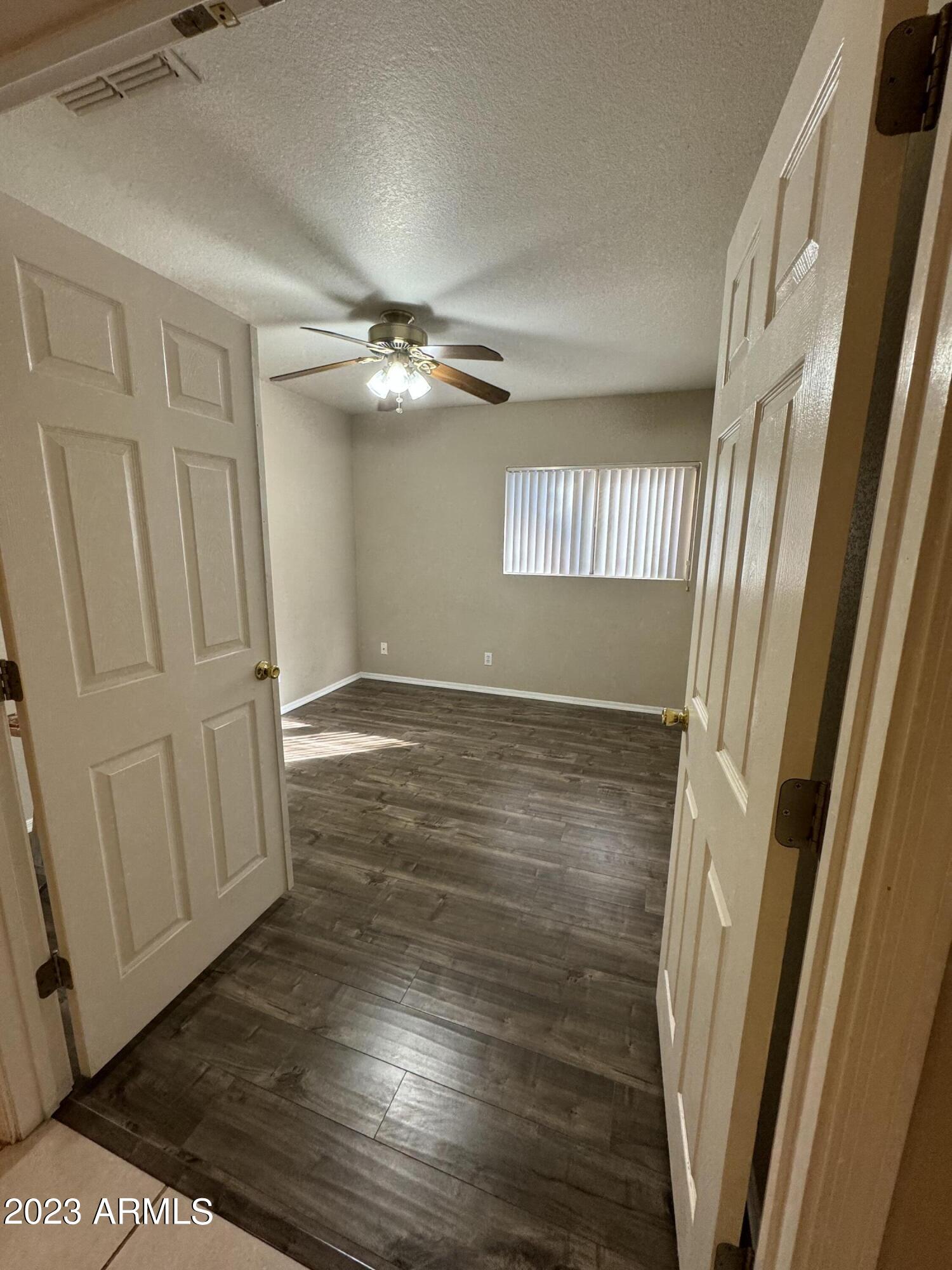 18611 N 22nd Street, 10