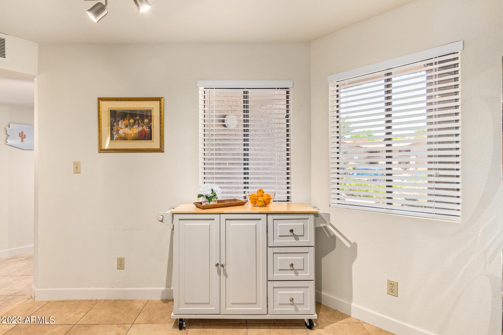 9430 E MISSION Lane, 106