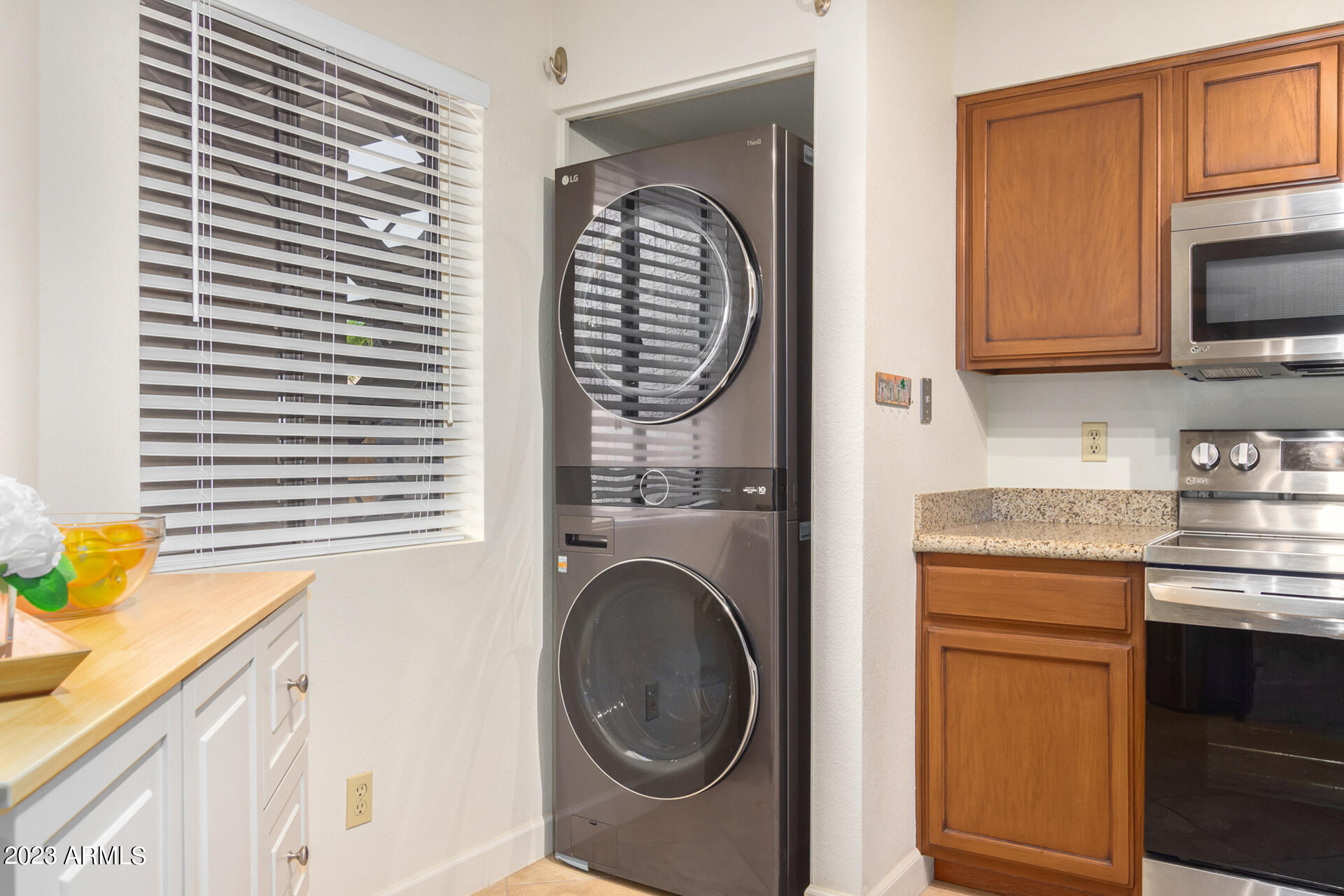 9430 E MISSION Lane, 106