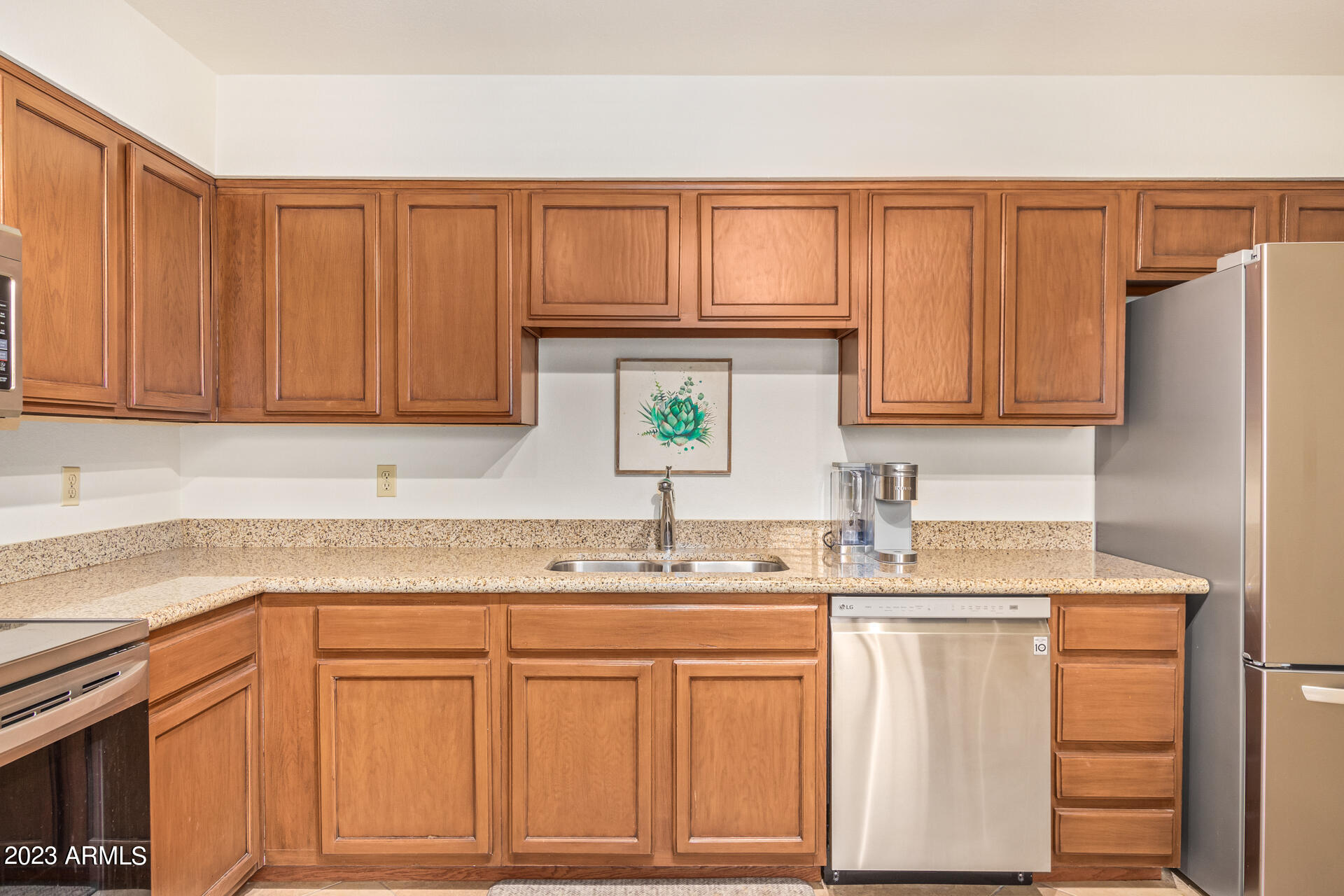 9430 E MISSION Lane, 106