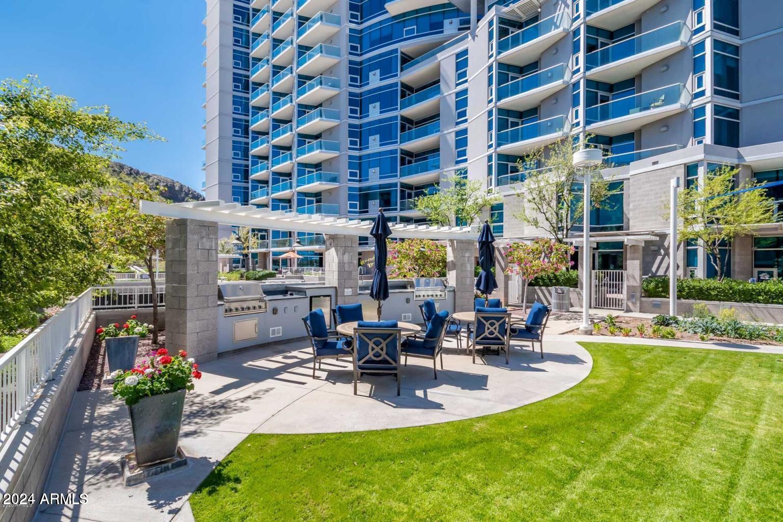 140 E RIO SALADO Parkway, 1105