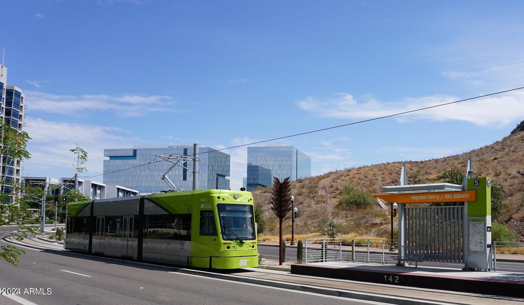 140 E RIO SALADO Parkway, 1105