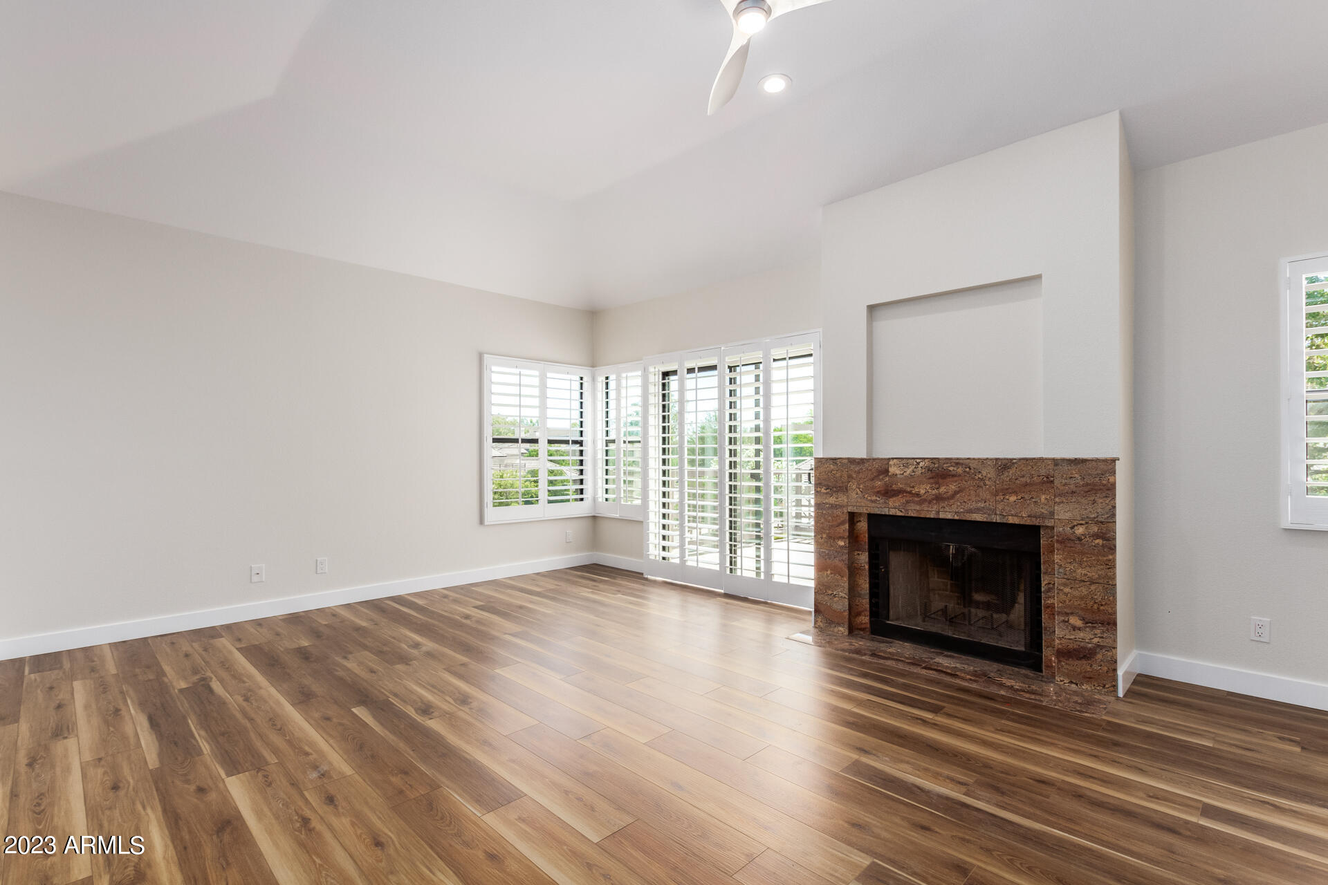 7272 E GAINEY RANCH Road, 111