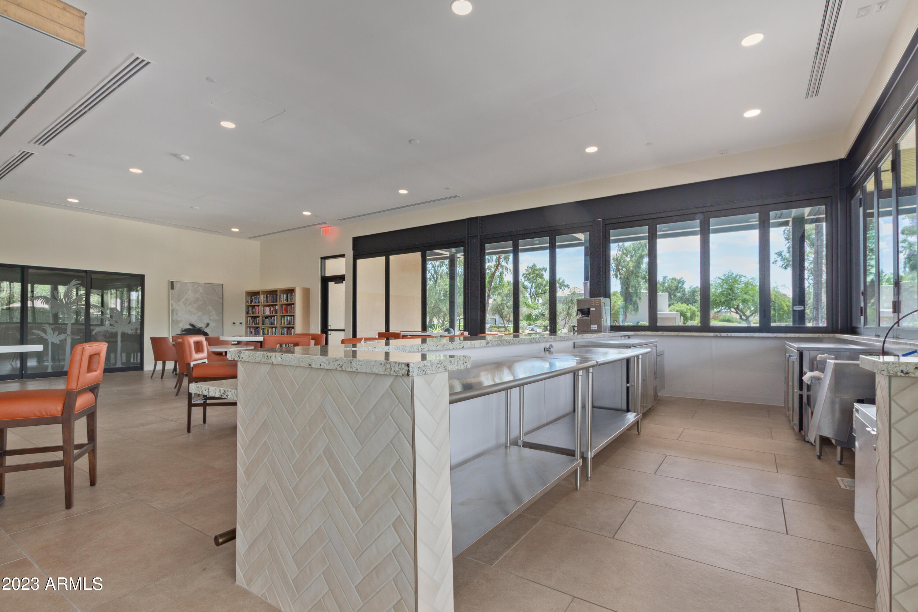 7272 E GAINEY RANCH Road, 111