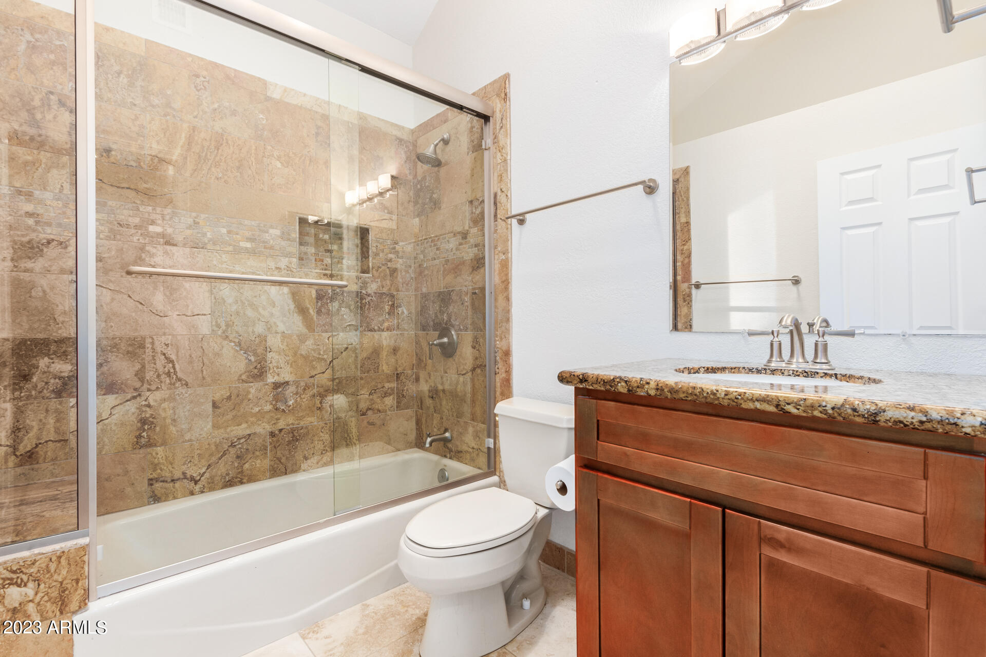 7272 E GAINEY RANCH Road, 111