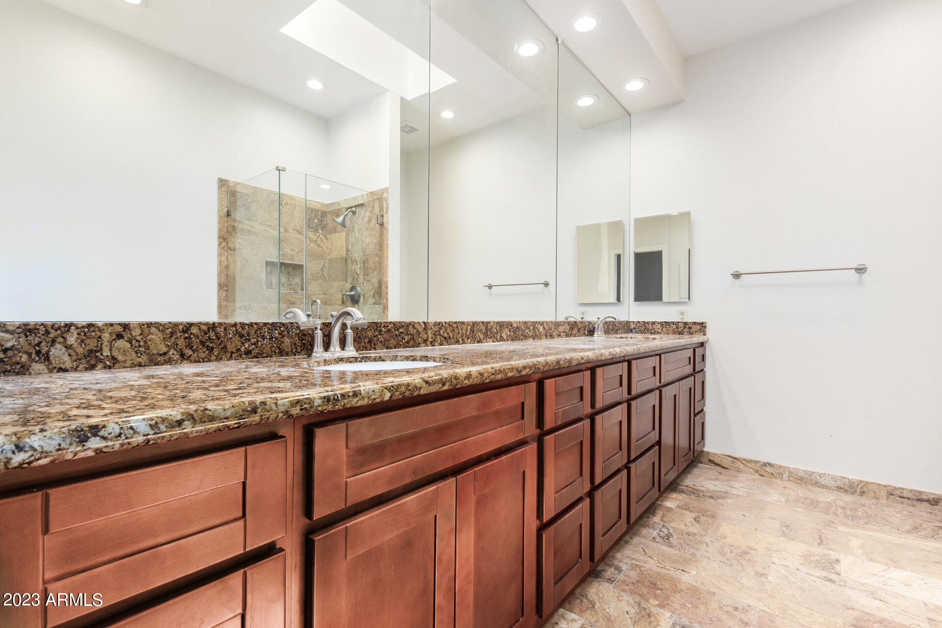 7272 E GAINEY RANCH Road, 111