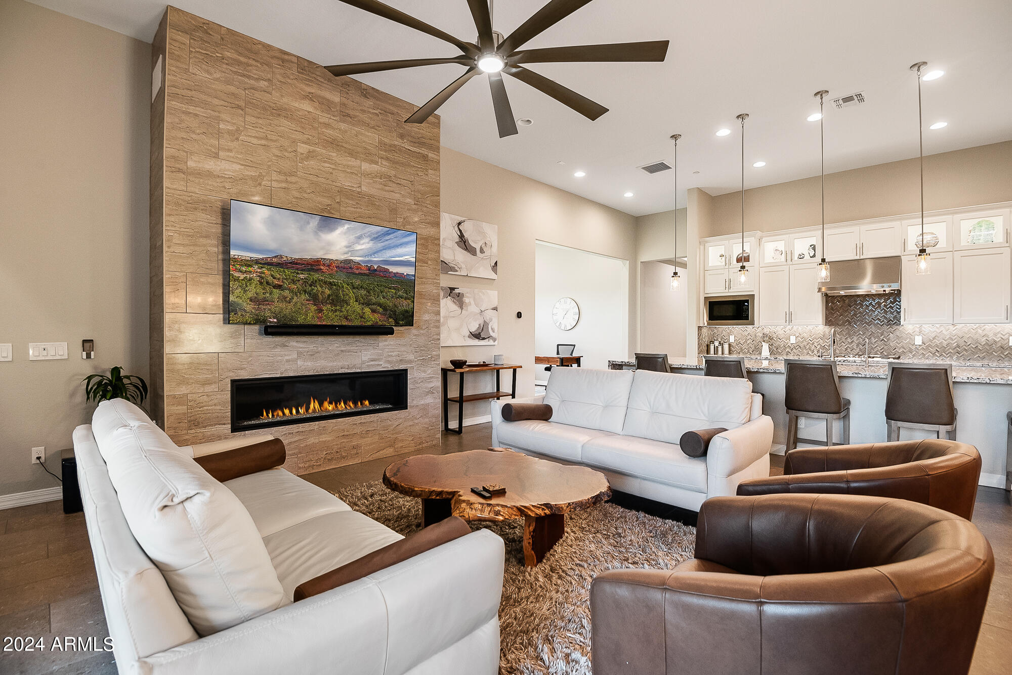 38500 N SCHOOL HOUSE Road, 36