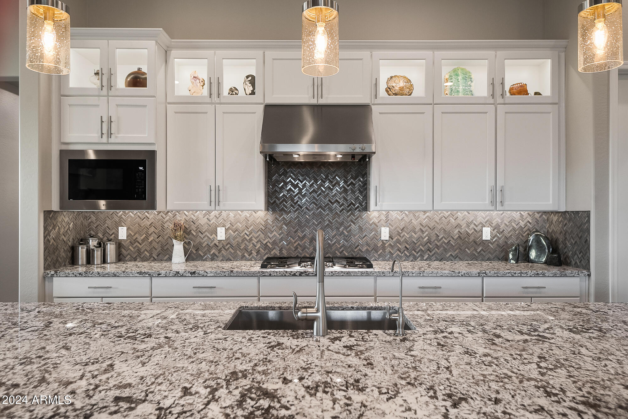 38500 N SCHOOL HOUSE Road, 36