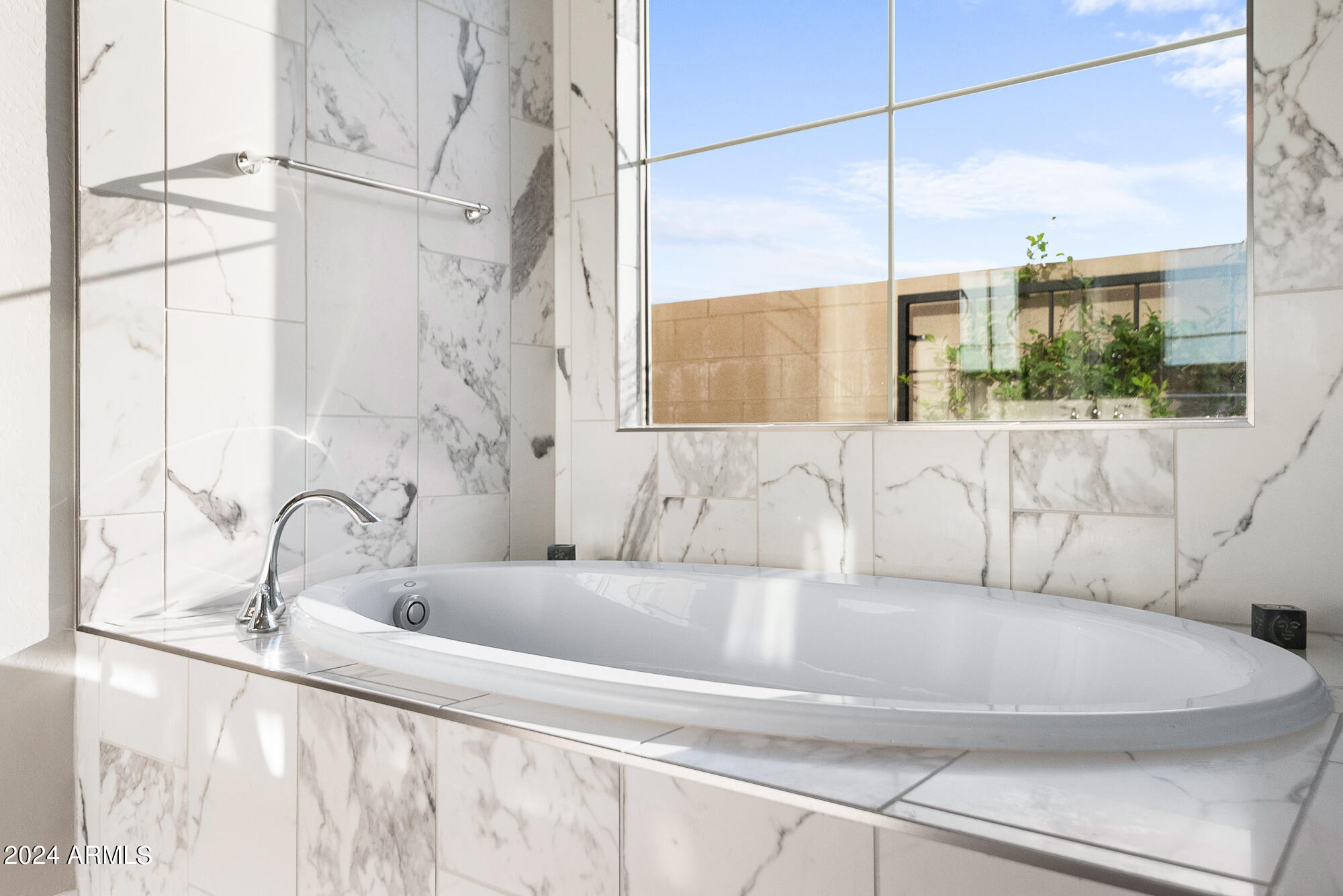 38500 N SCHOOL HOUSE Road, 36