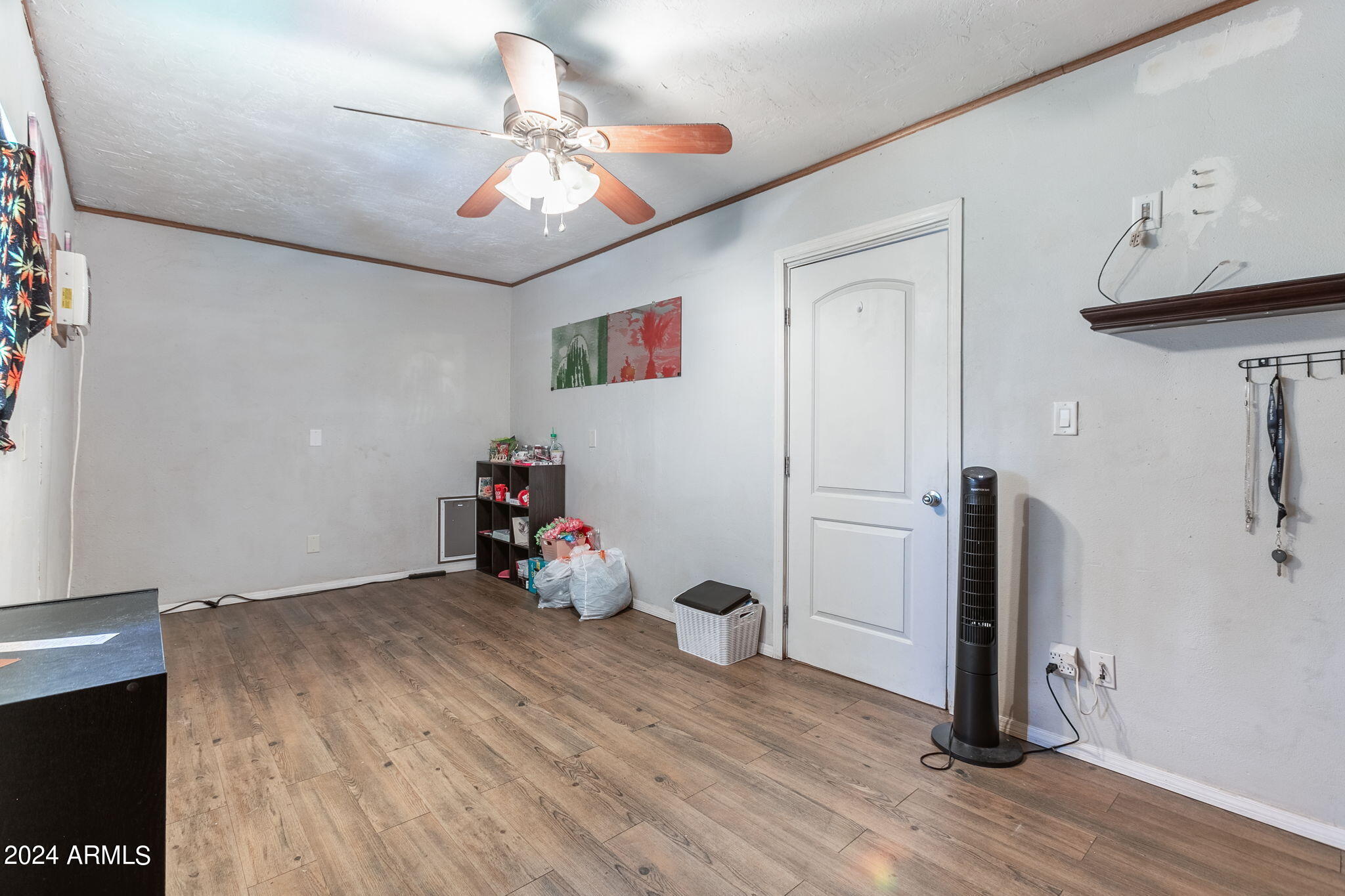 3237 W NORTHVIEW Avenue